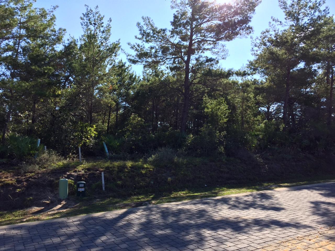 FRANGISTA BEACH 2ND ADDN - Land