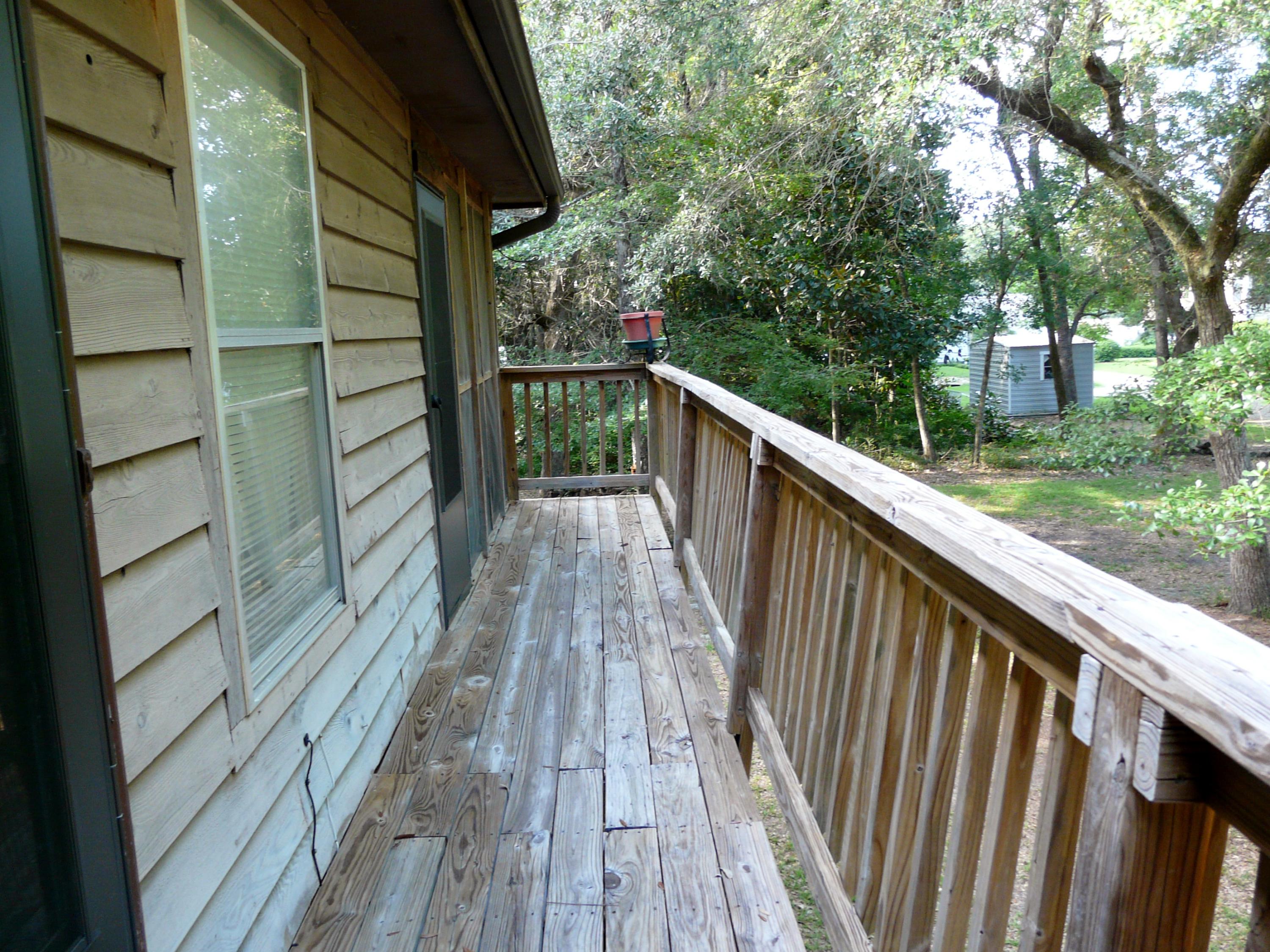 AVALON BEACH - Residential