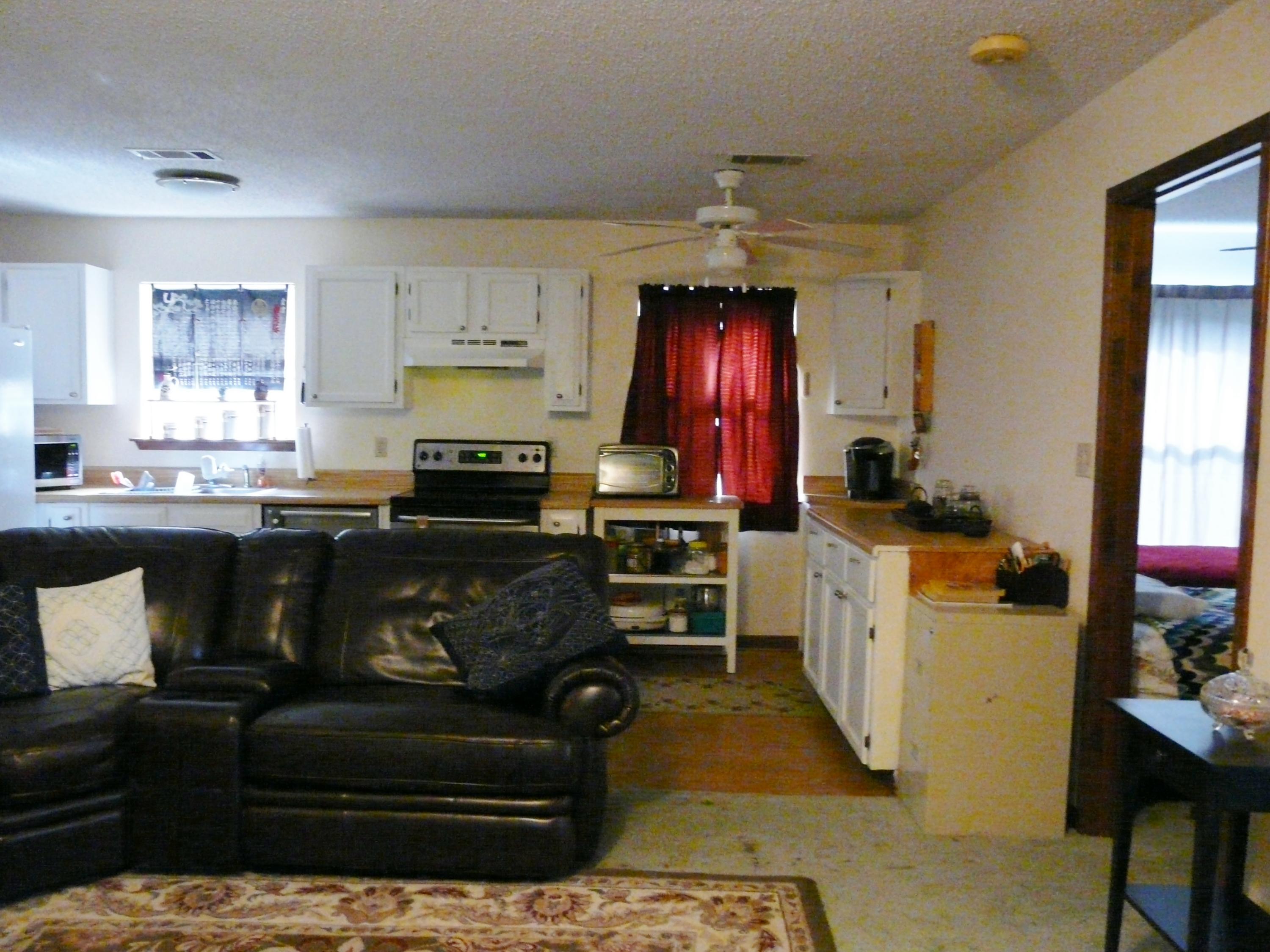 AVALON BEACH - Residential