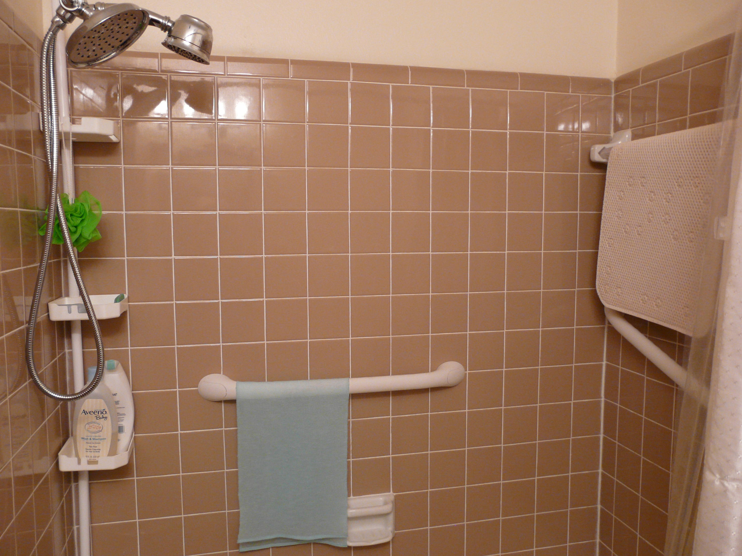 AVALON BEACH - Residential