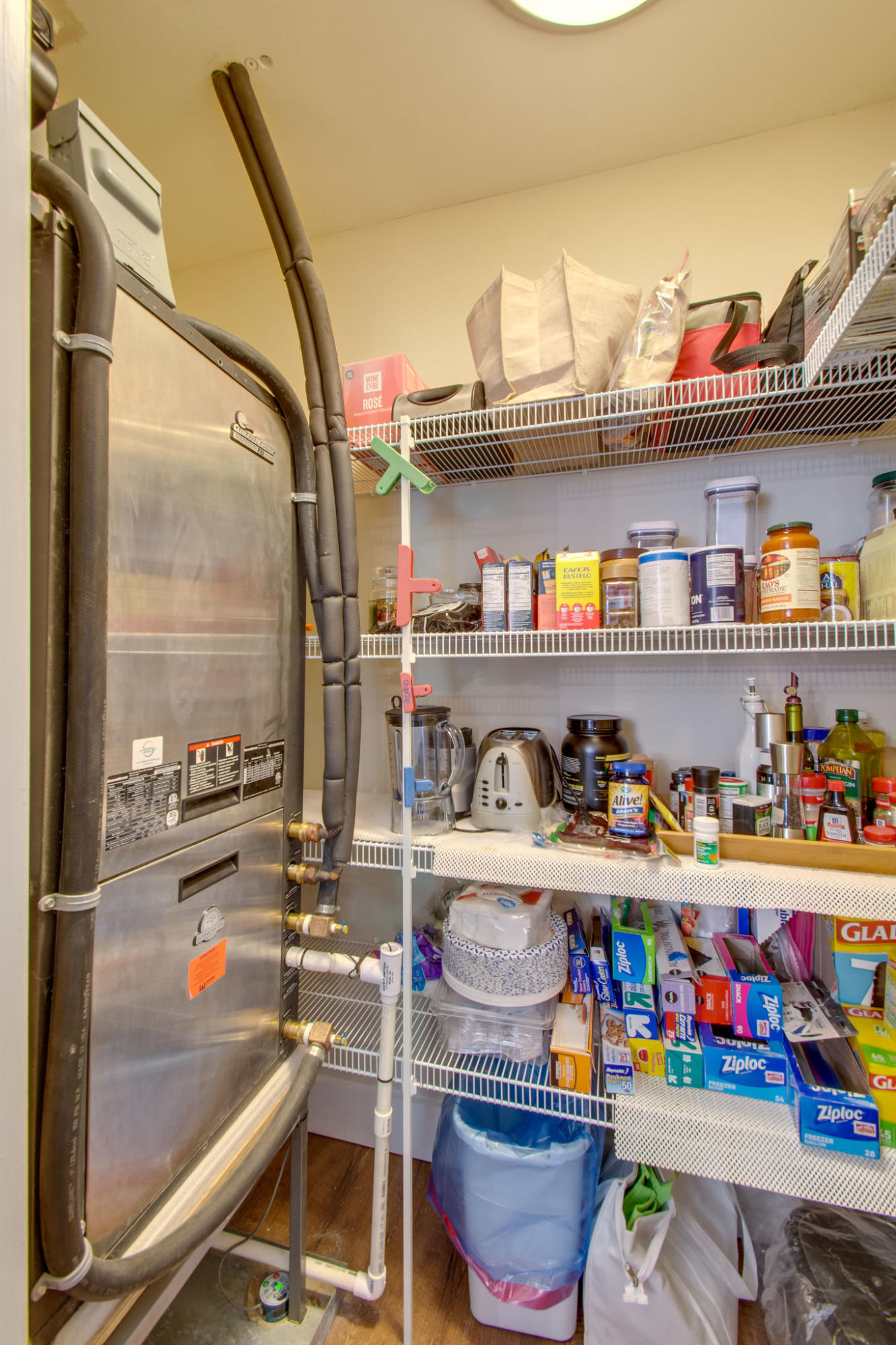 BAYVIEW MANOR - Residential