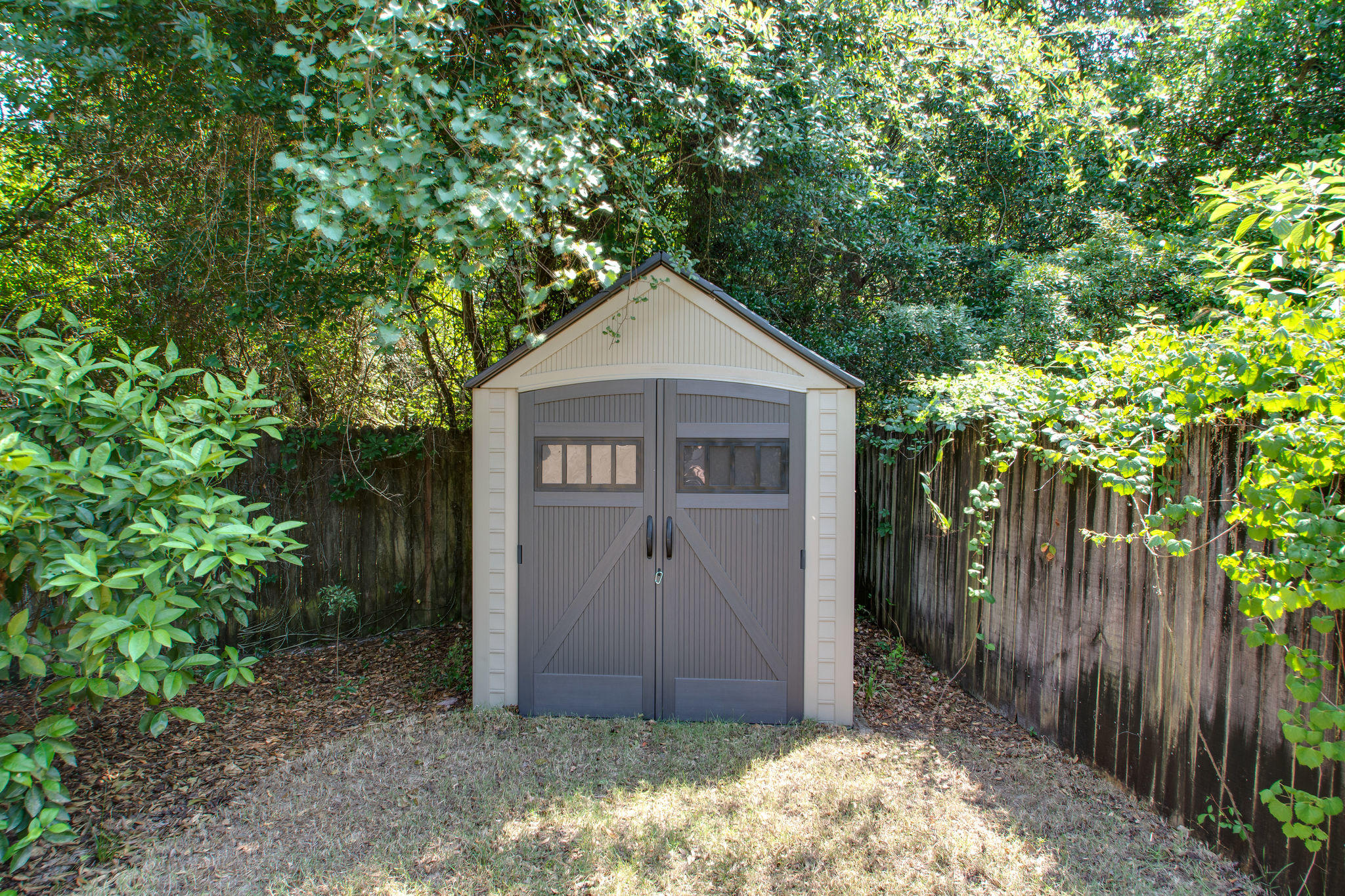 BAYVIEW MANOR - Residential