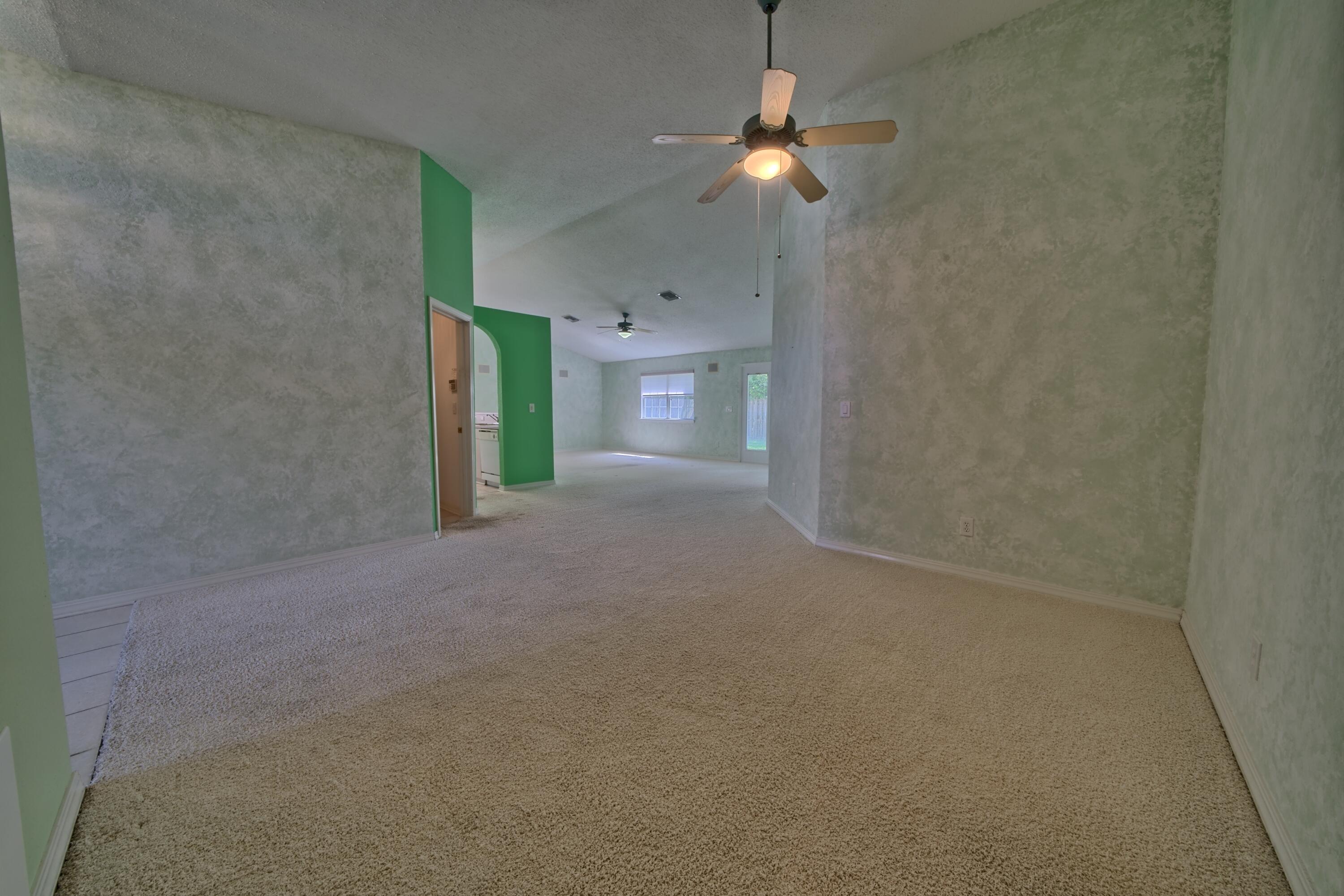 SUMMERWOOD - Residential