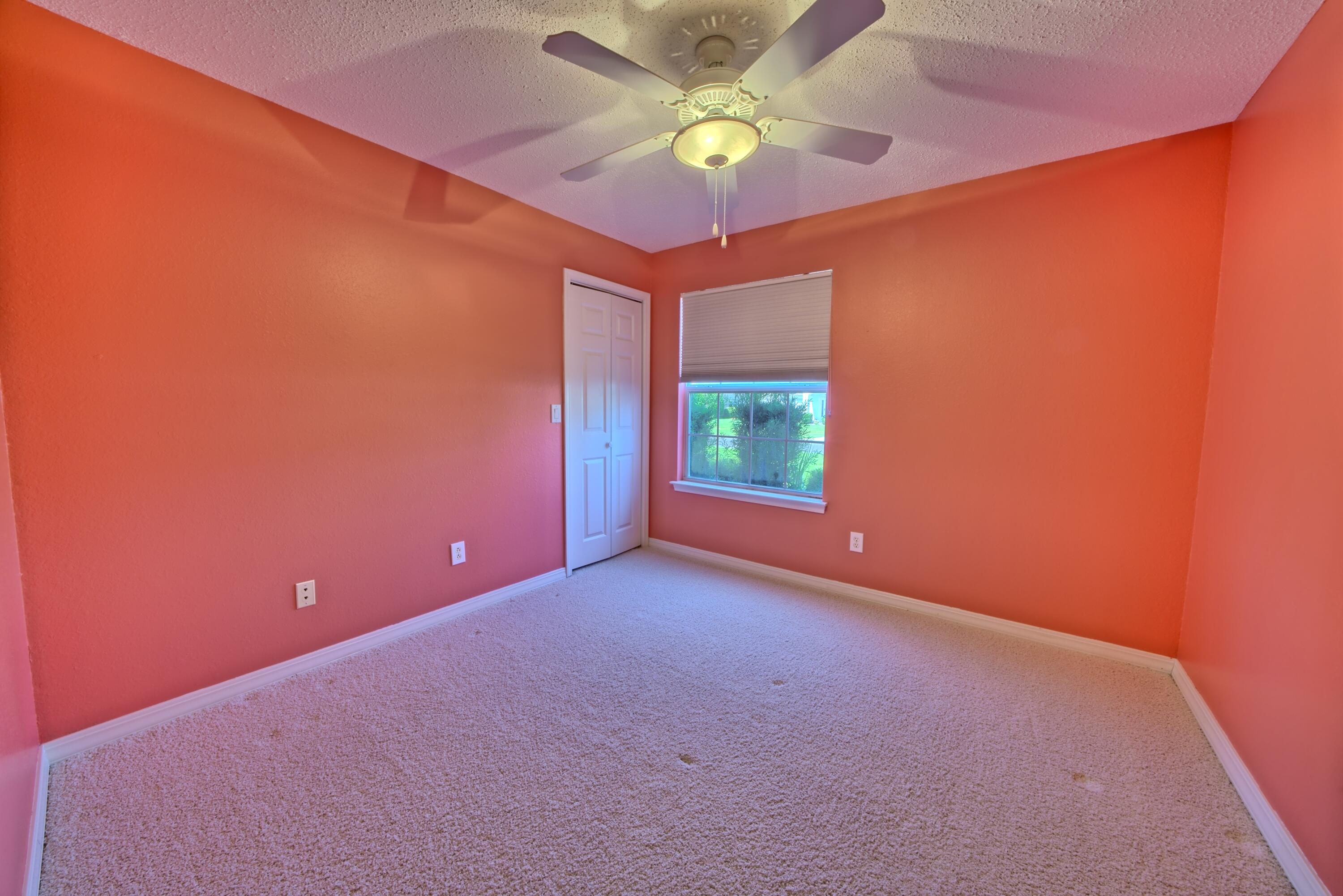 SUMMERWOOD - Residential