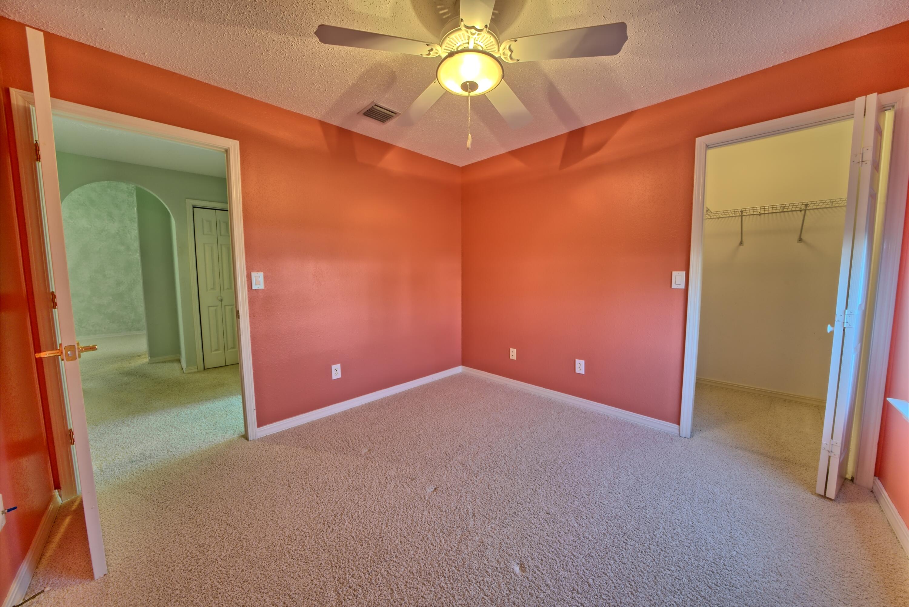 SUMMERWOOD - Residential