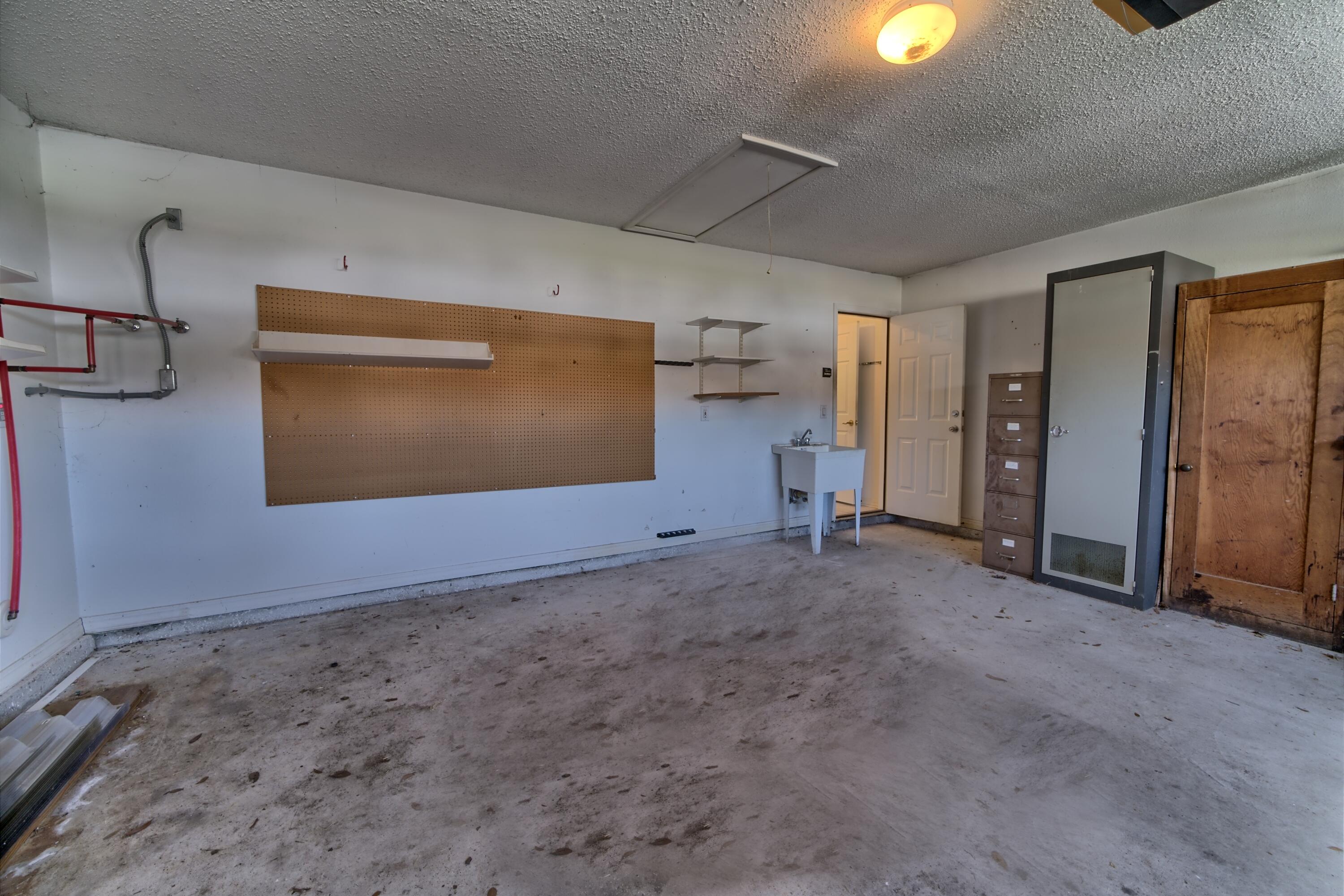 SUMMERWOOD - Residential