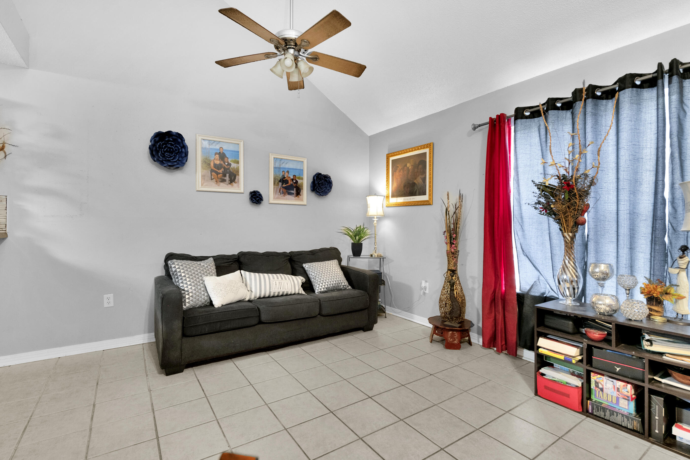 SHANGRA WOODS 1ST ADDN - Residential