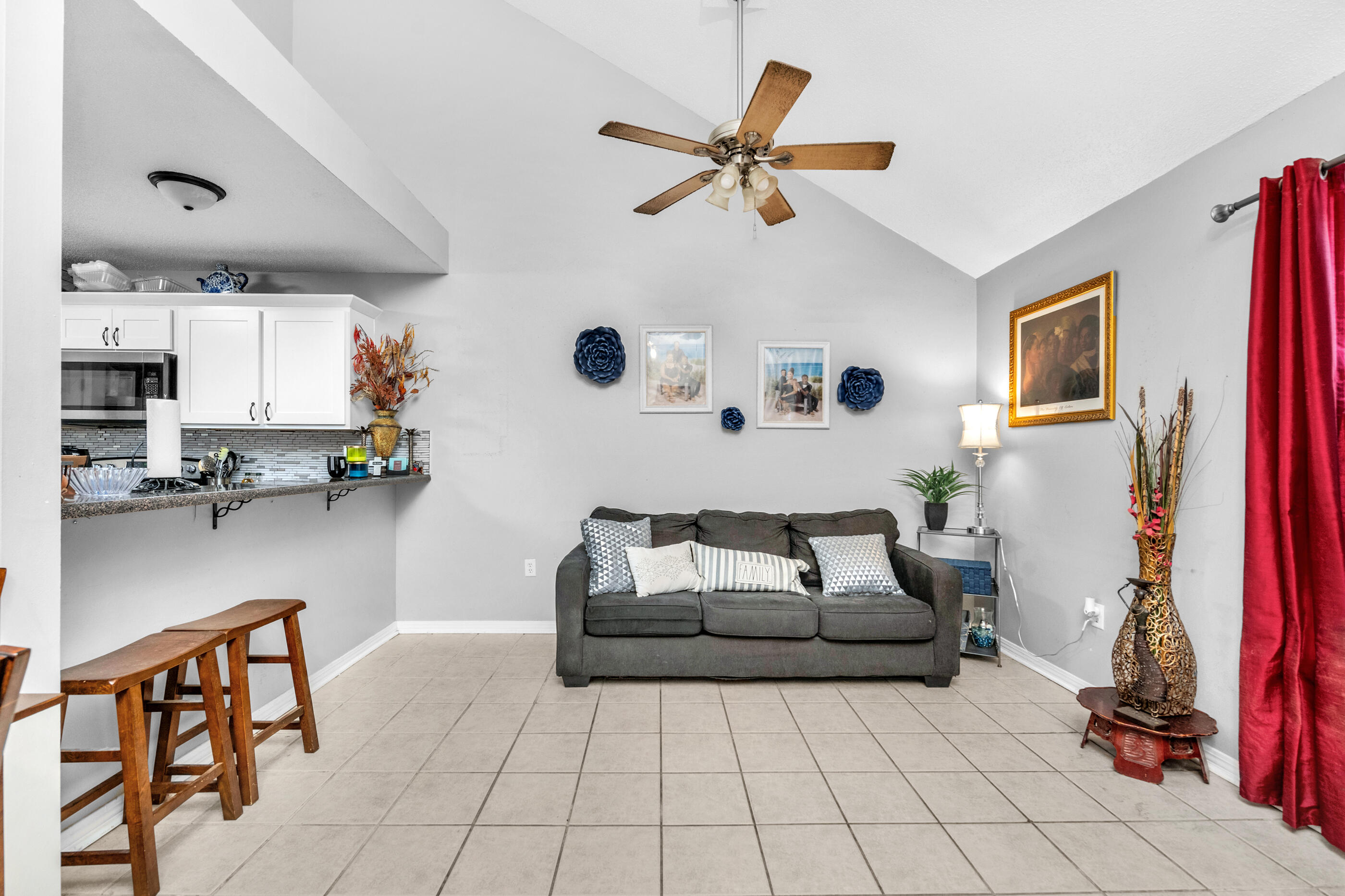 SHANGRA WOODS 1ST ADDN - Residential