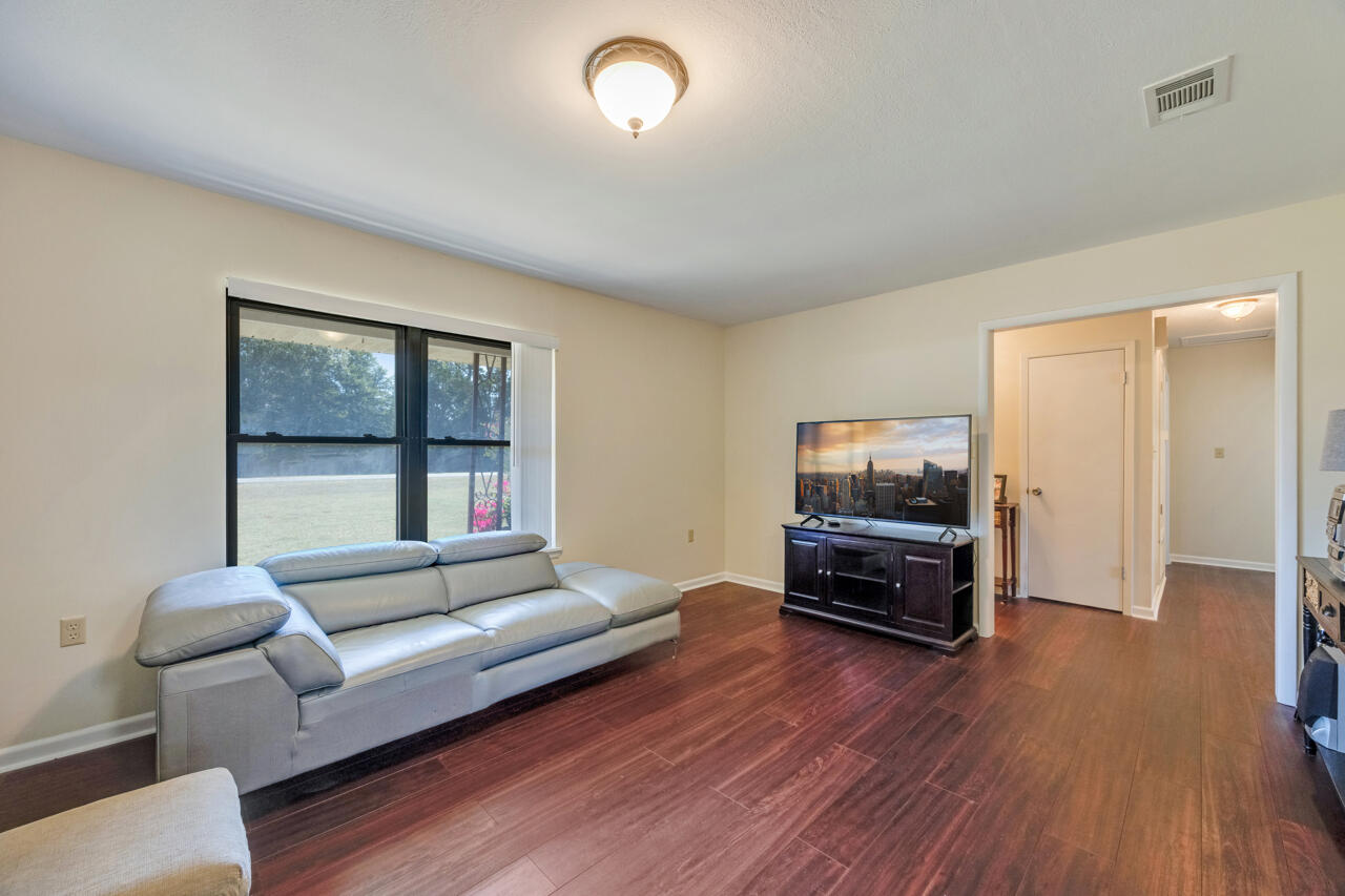 NONESUCH WAY - Residential