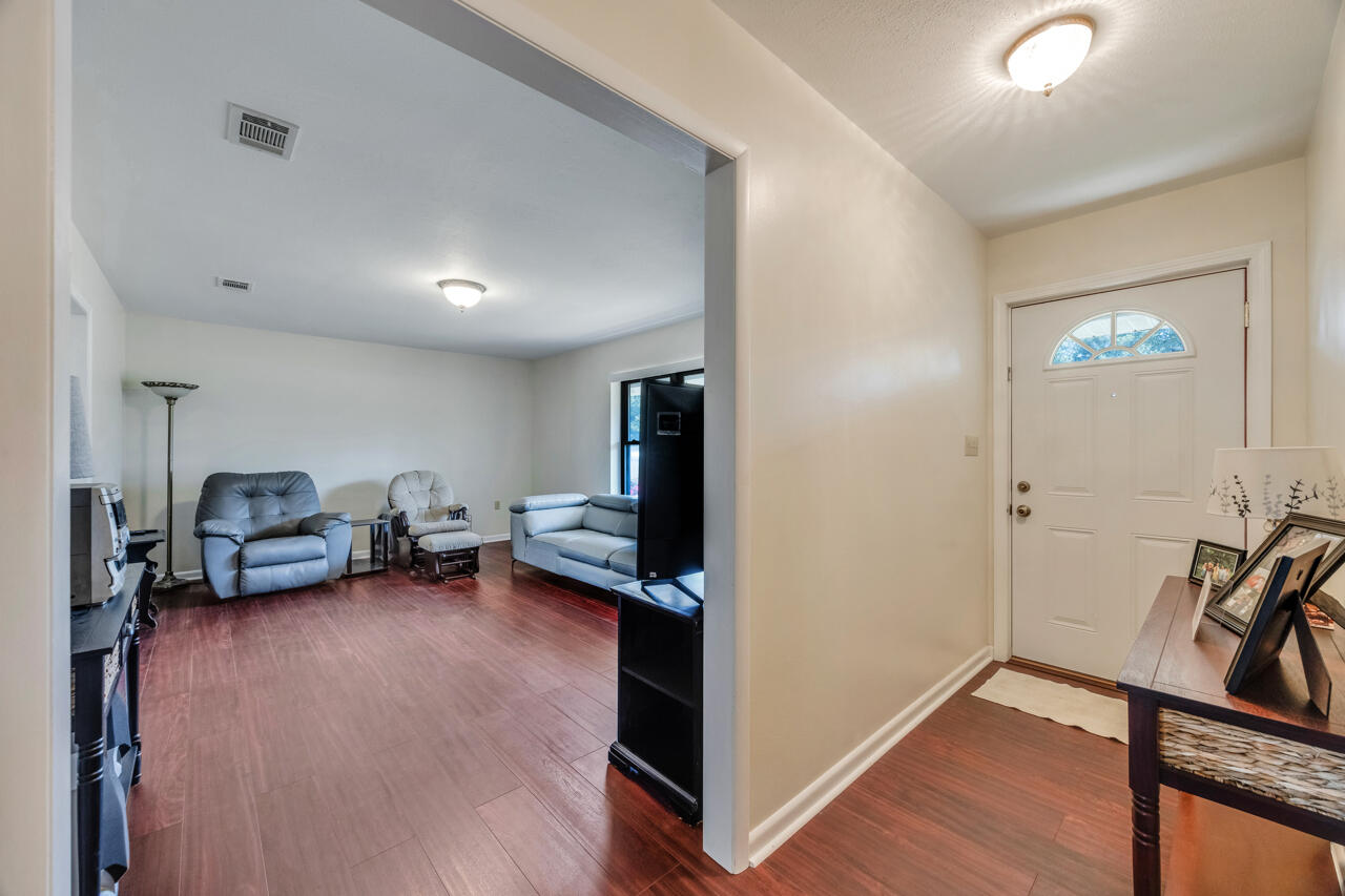 NONESUCH WAY - Residential