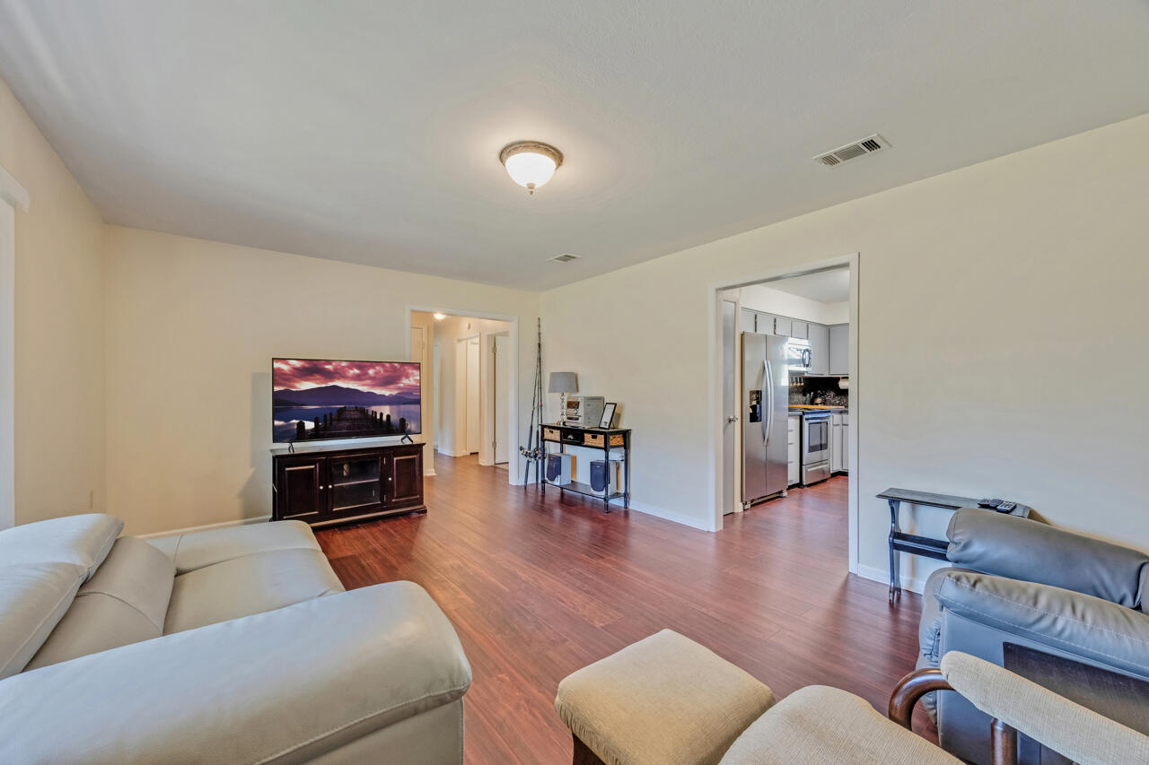 NONESUCH WAY - Residential