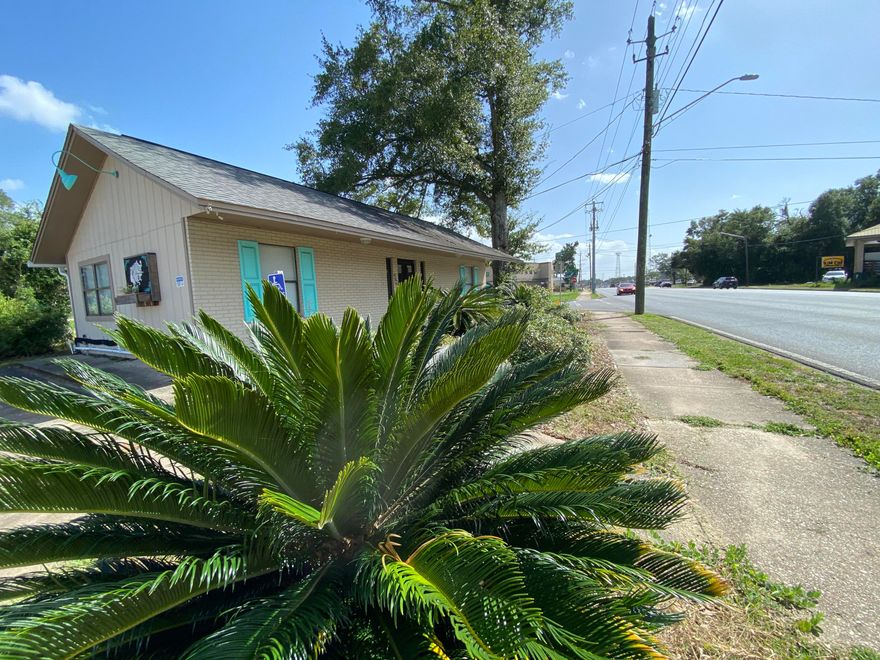 Stand alone Retail/Salon/Office space right on the main highway! This location is just north of 90 on Highway 85 between KFC and CVS! 3 road frontage corner lot with lots of visibility! The previous tenant was a salon so plumbing is in place for a barber or Salon.  Bring your business here HIGH Visibility!