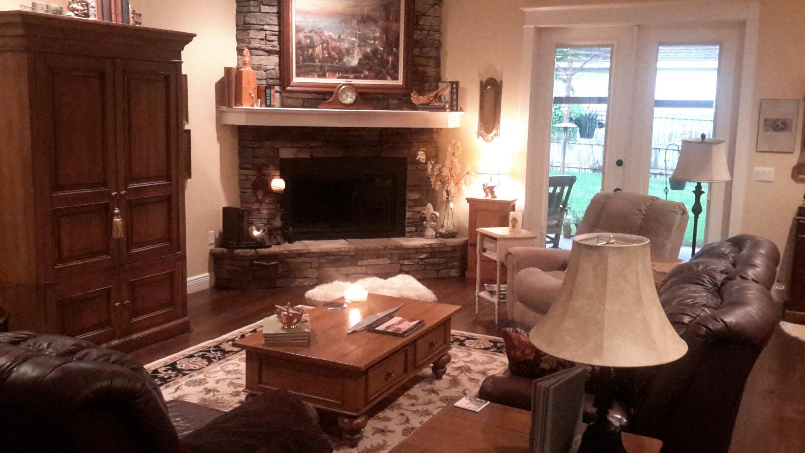 HOLIDAY SHORES EST 4TH ADDN - Residential