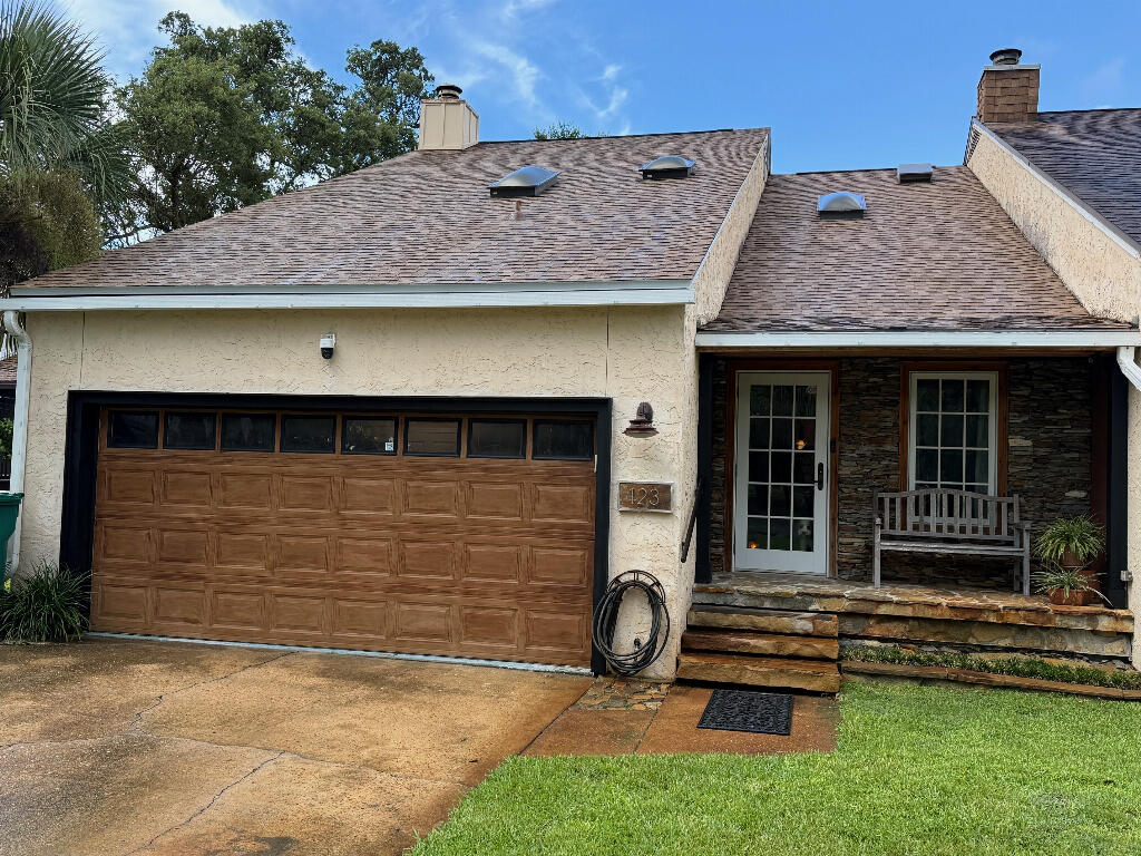 123 Clifford Drive