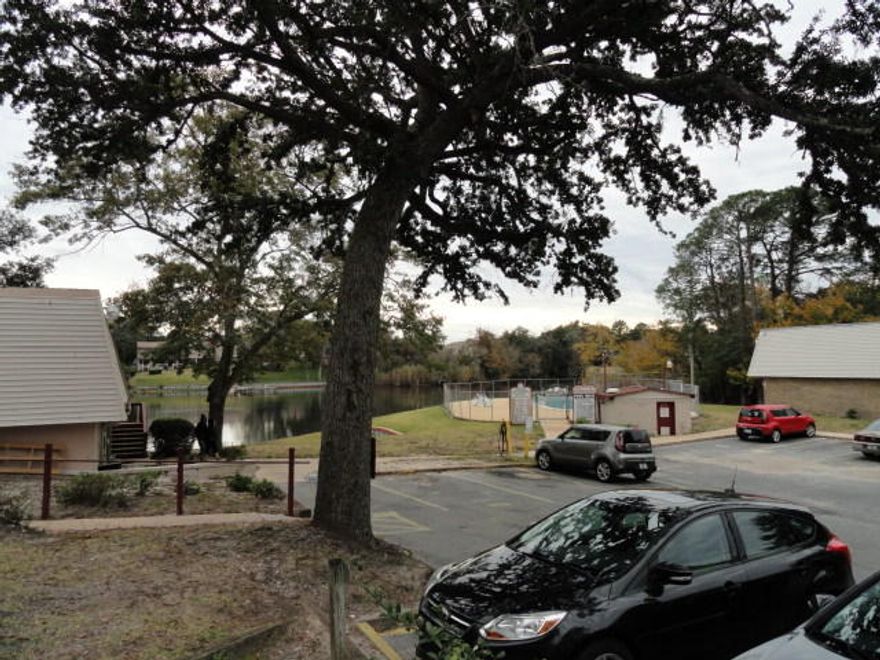 THIS UNIT HAS BEEN UPGRADED AND IS IN READY TO MOVE IN. THE MASTER BATH IS ALL TILED. LARGE TILE SHOWER. UNIT HAS WASHER AND DRYER HOOK UP IN THE UNIT. THIS UNIT WOULD BE GREAT FOR FIRST TIME BUYER OR A VERY NICE RENTAL UNIT.