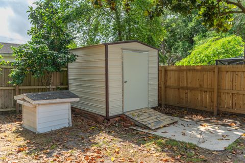 A home in Niceville