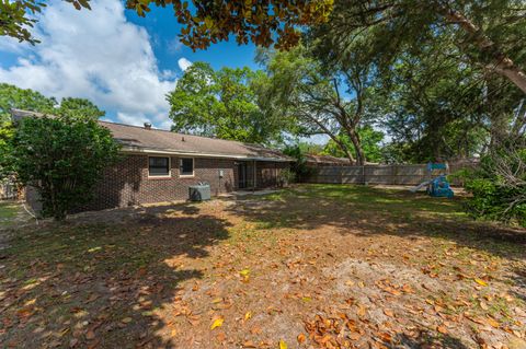 A home in Niceville