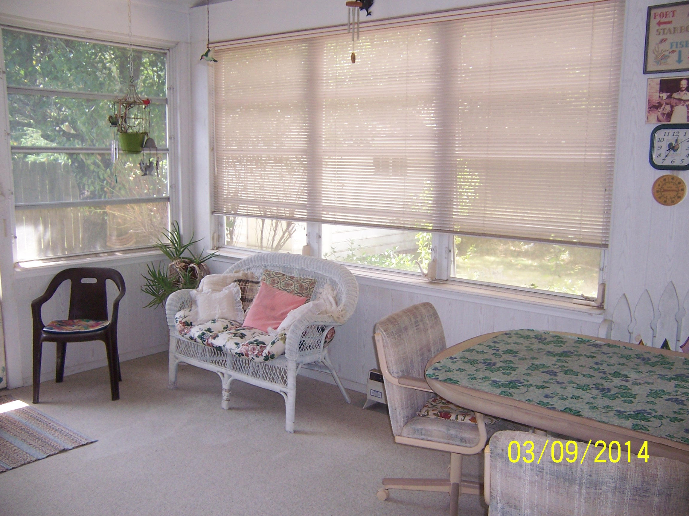 MARY ESTHER MANOR 1ST ADDN - Residential