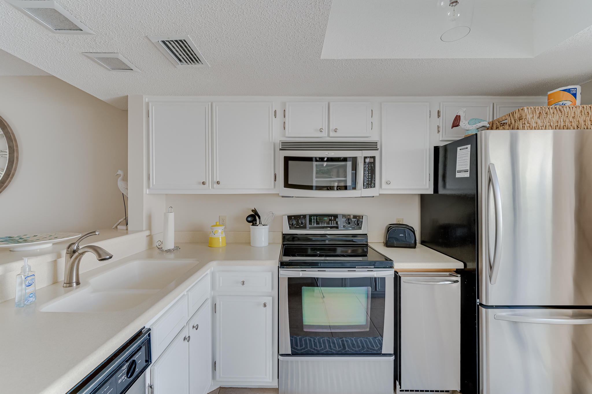 LINKSIDE VILLAGE UNIT 1 - Residential