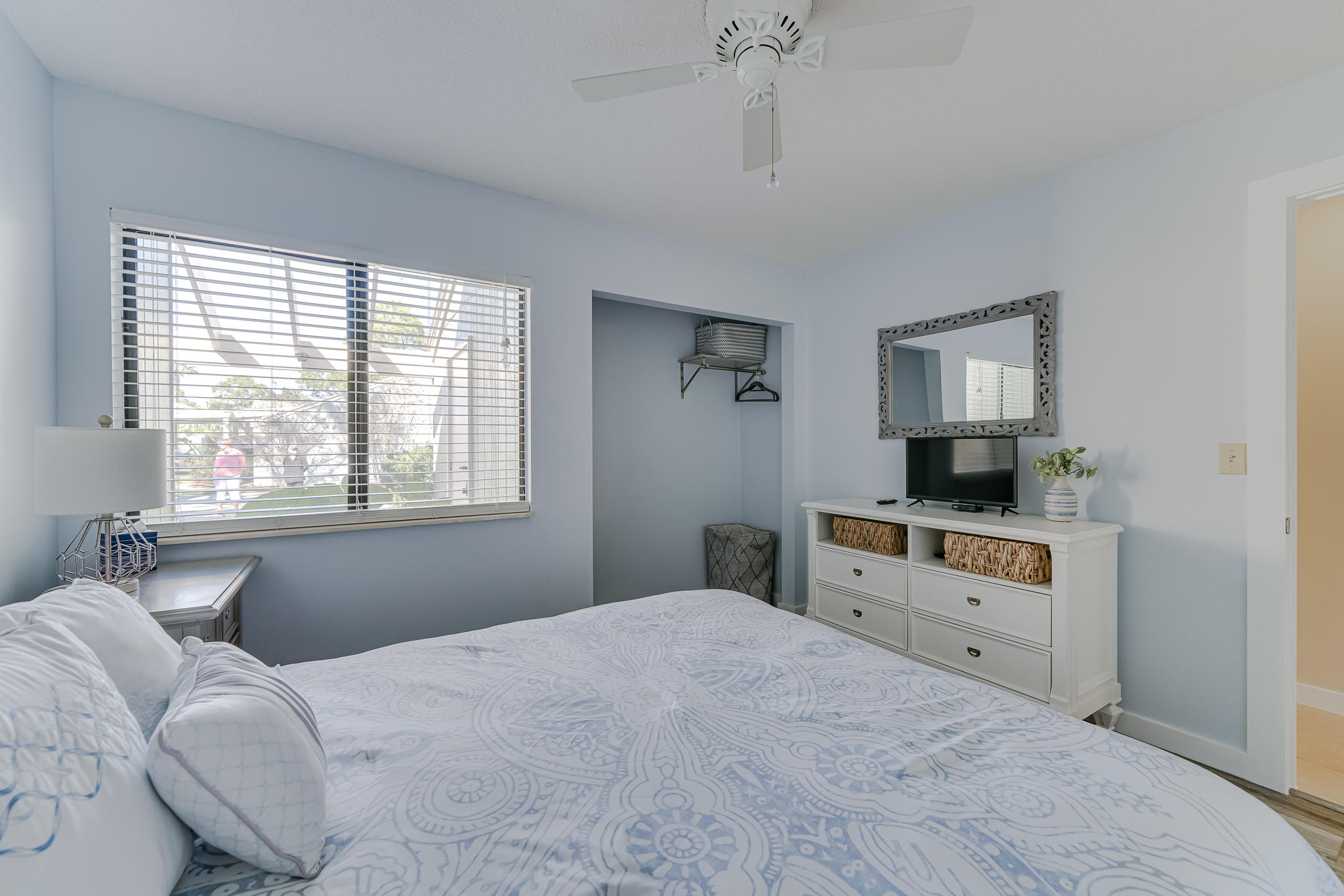 LINKSIDE VILLAGE UNIT 1 - Residential