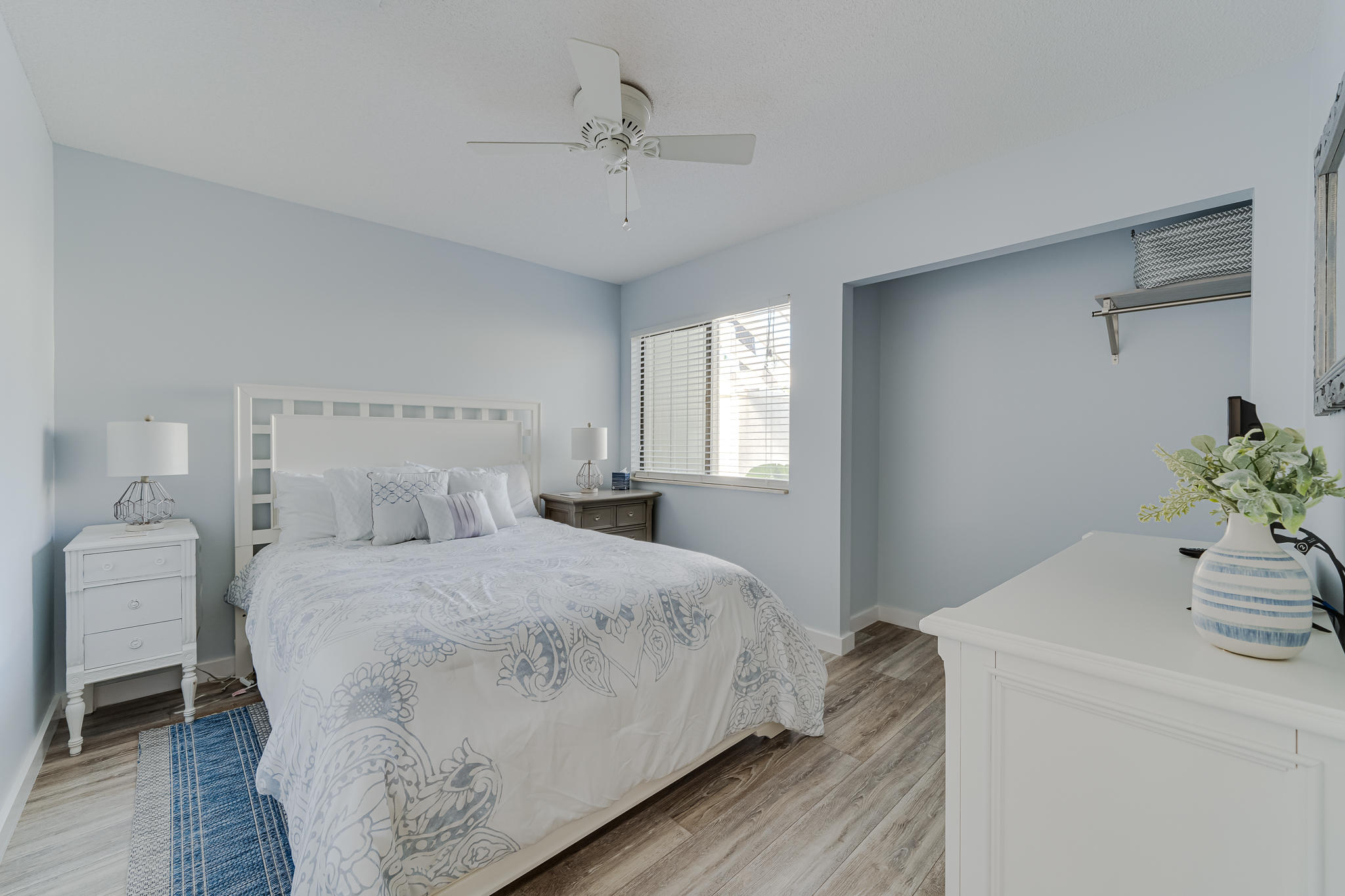 LINKSIDE VILLAGE UNIT 1 - Residential