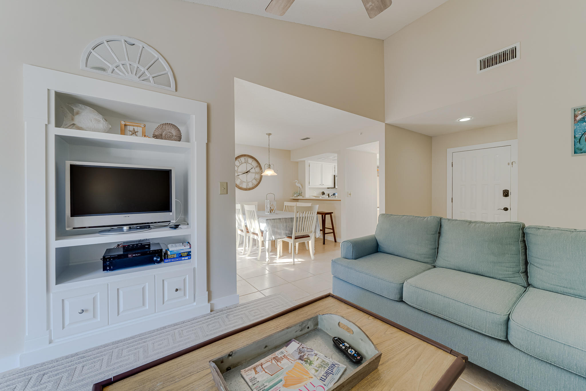 LINKSIDE VILLAGE UNIT 1 - Residential