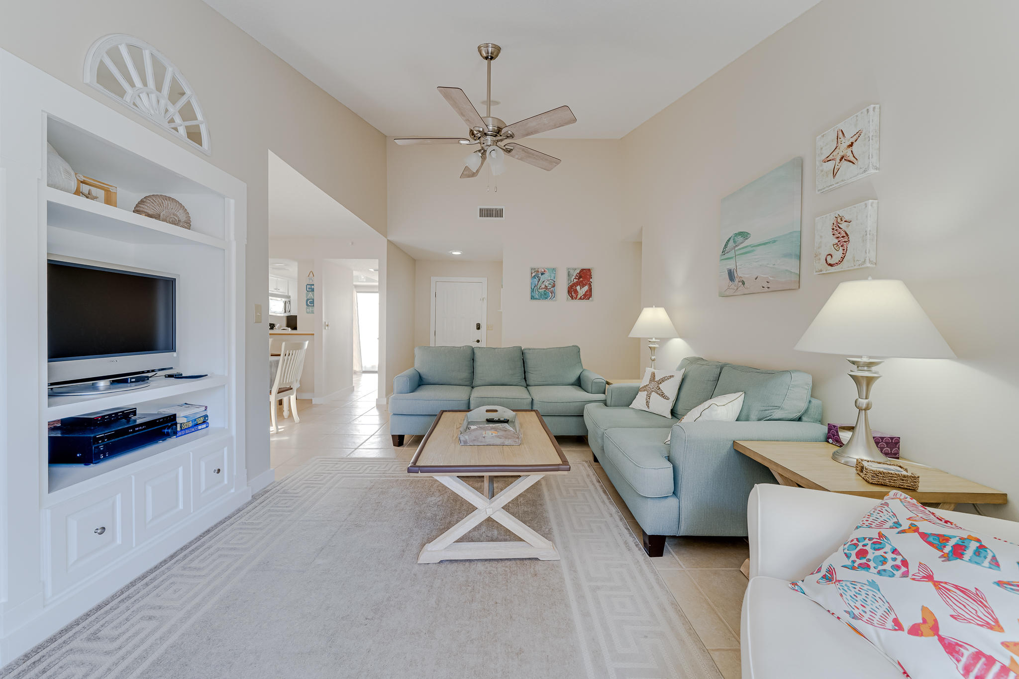 LINKSIDE VILLAGE UNIT 1 - Residential