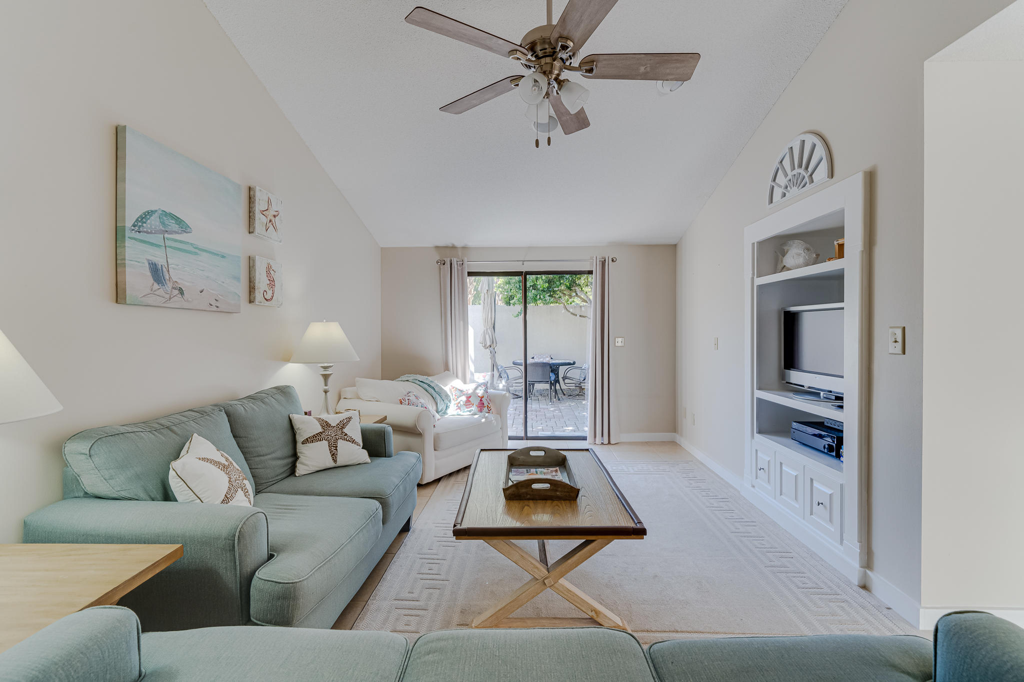 LINKSIDE VILLAGE UNIT 1 - Residential