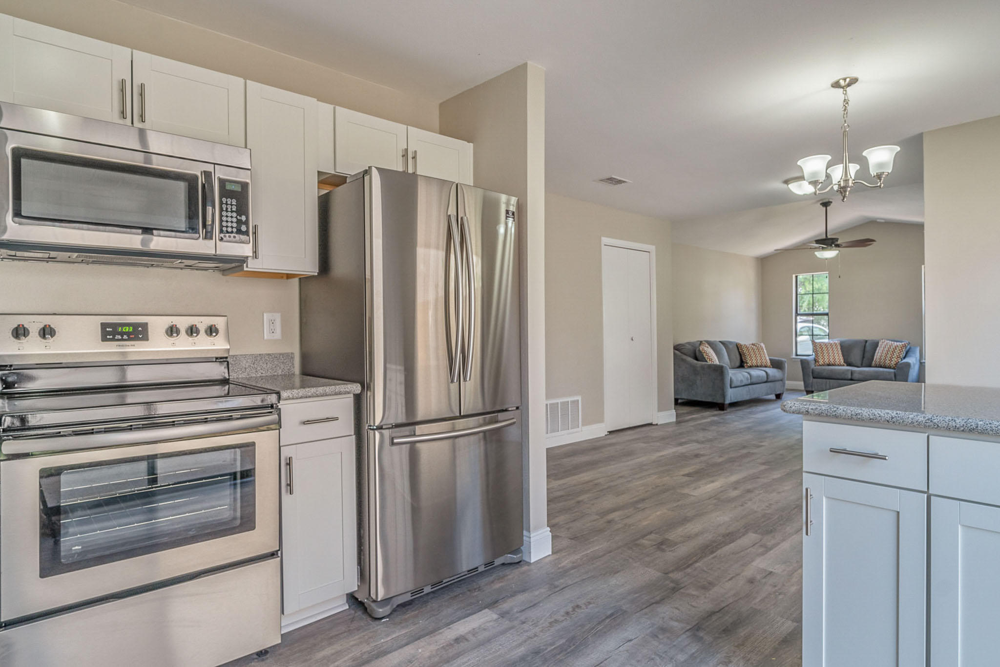 HIDDEN TRAILS PH 1 - Residential