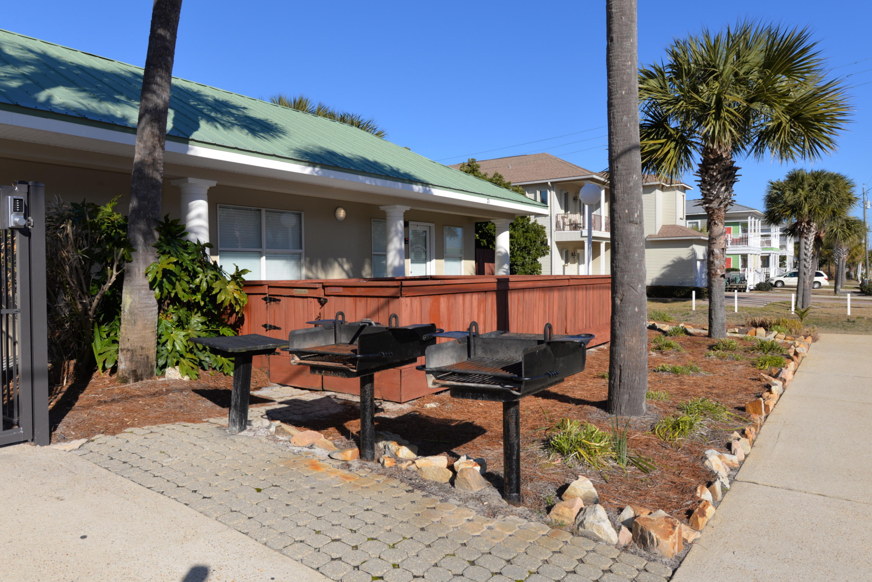 CARIBBEAN DUNES PH 2 - Residential