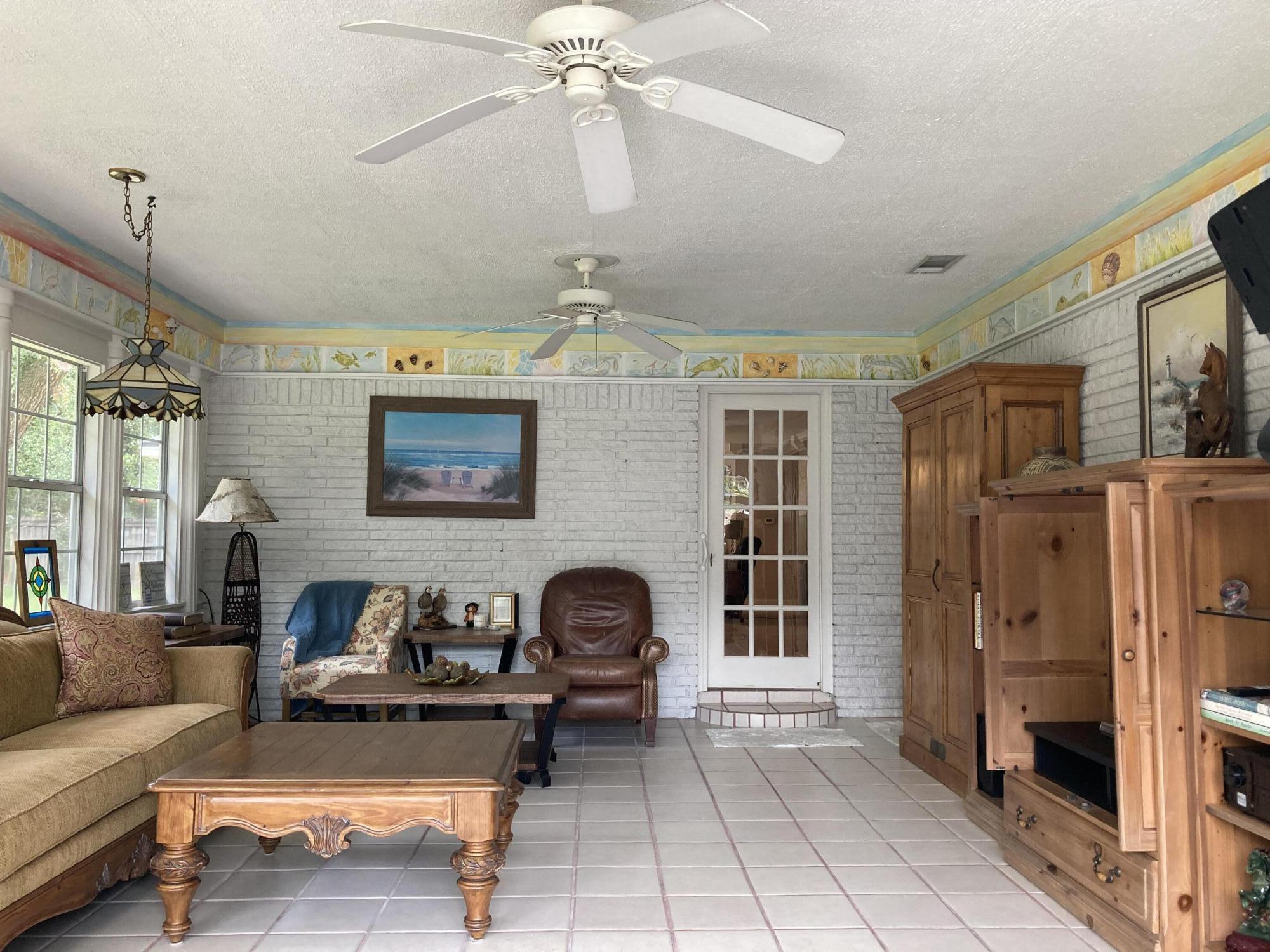 MORENO ACRES S/D - Residential