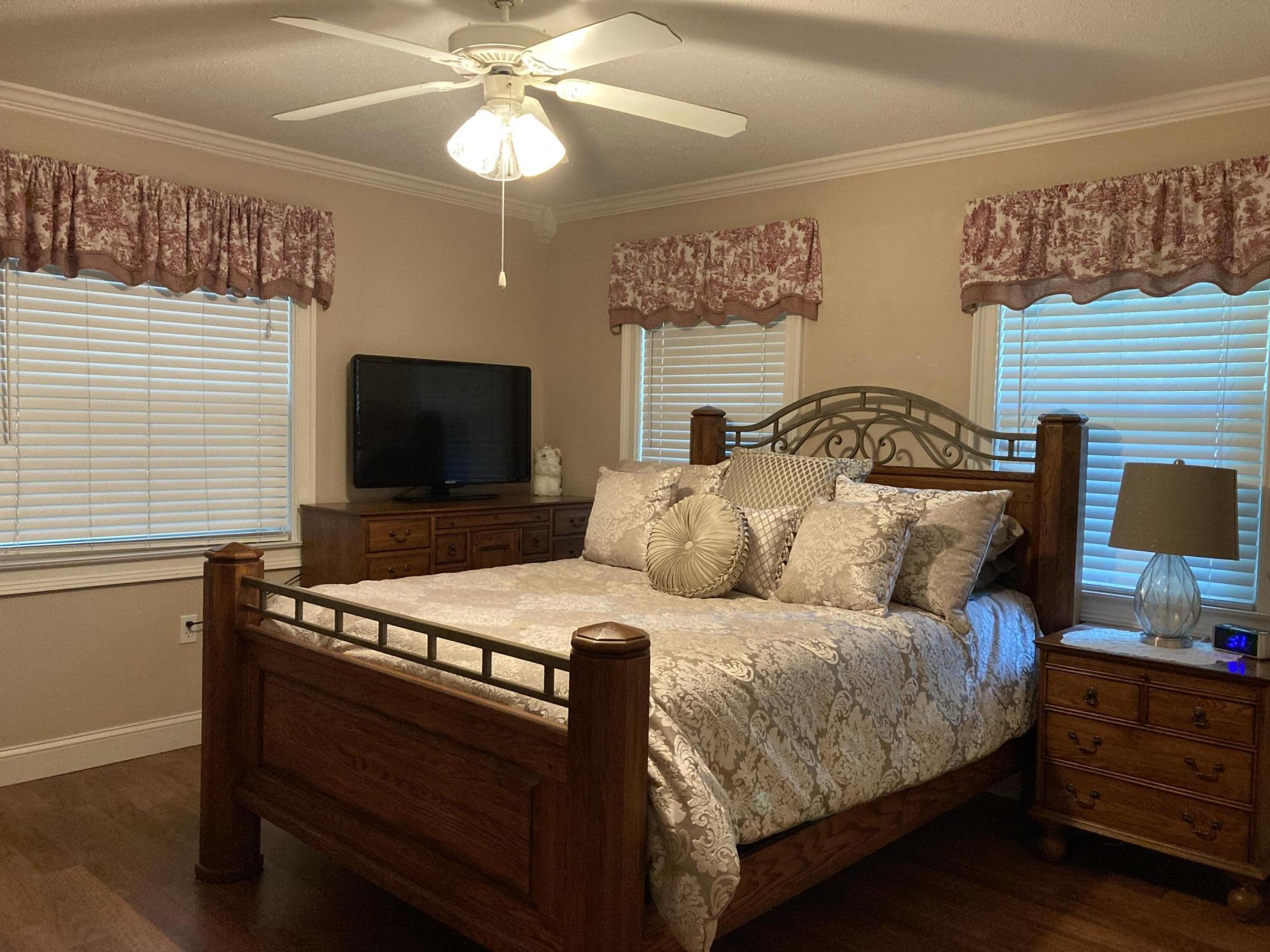 MORENO ACRES S/D - Residential