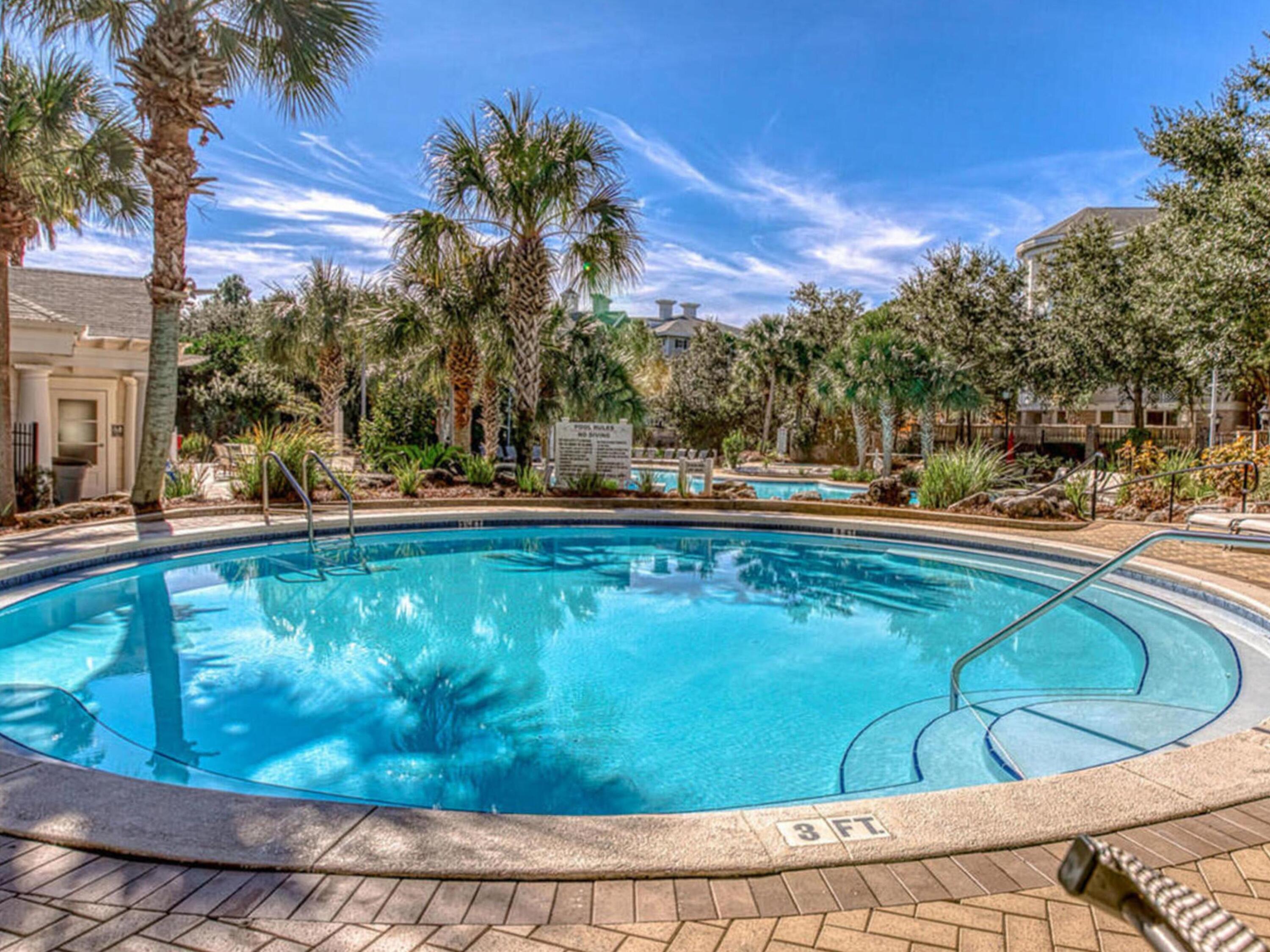 BAHIA CONDO - Residential
