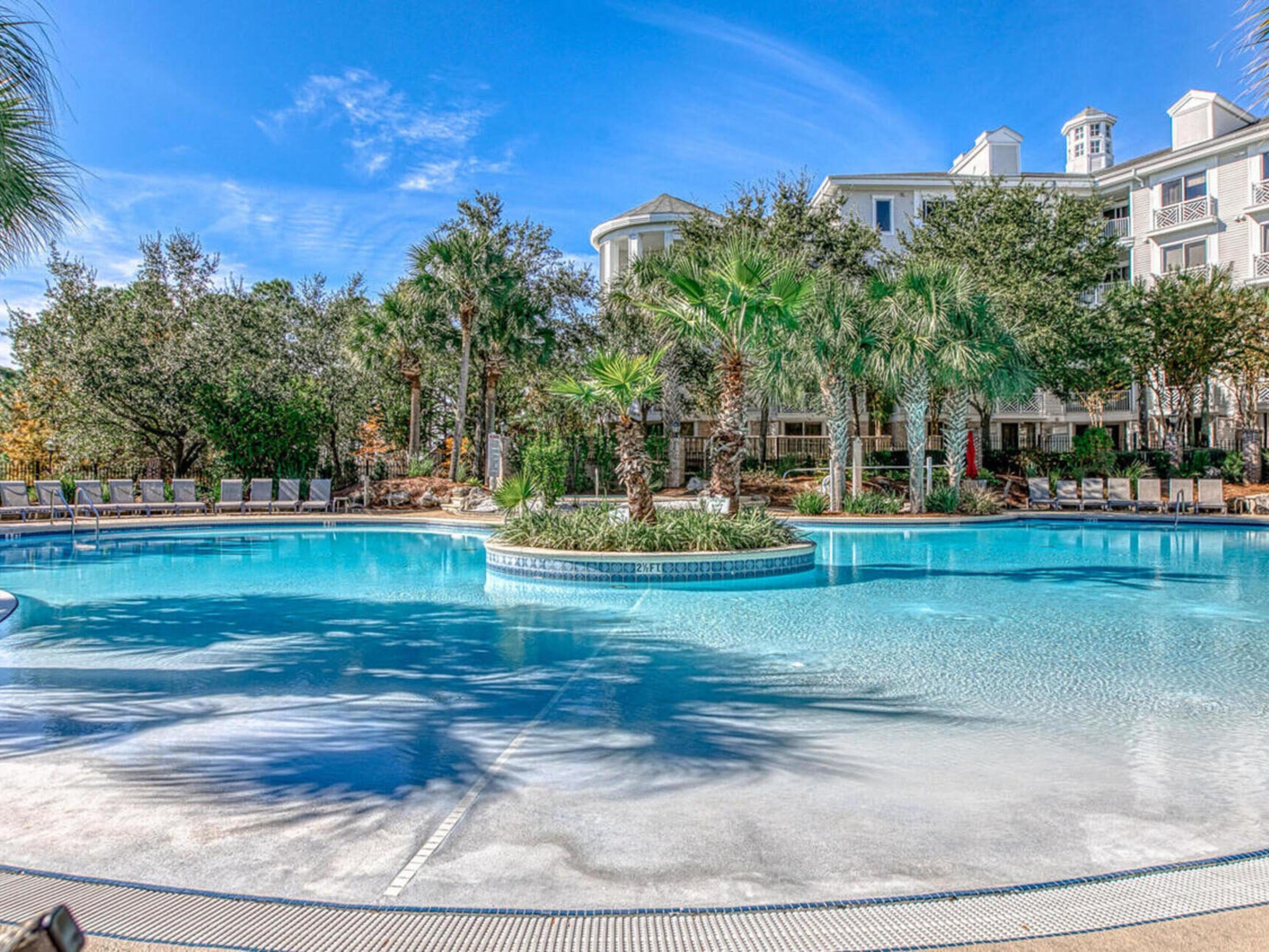 BAHIA CONDO - Residential
