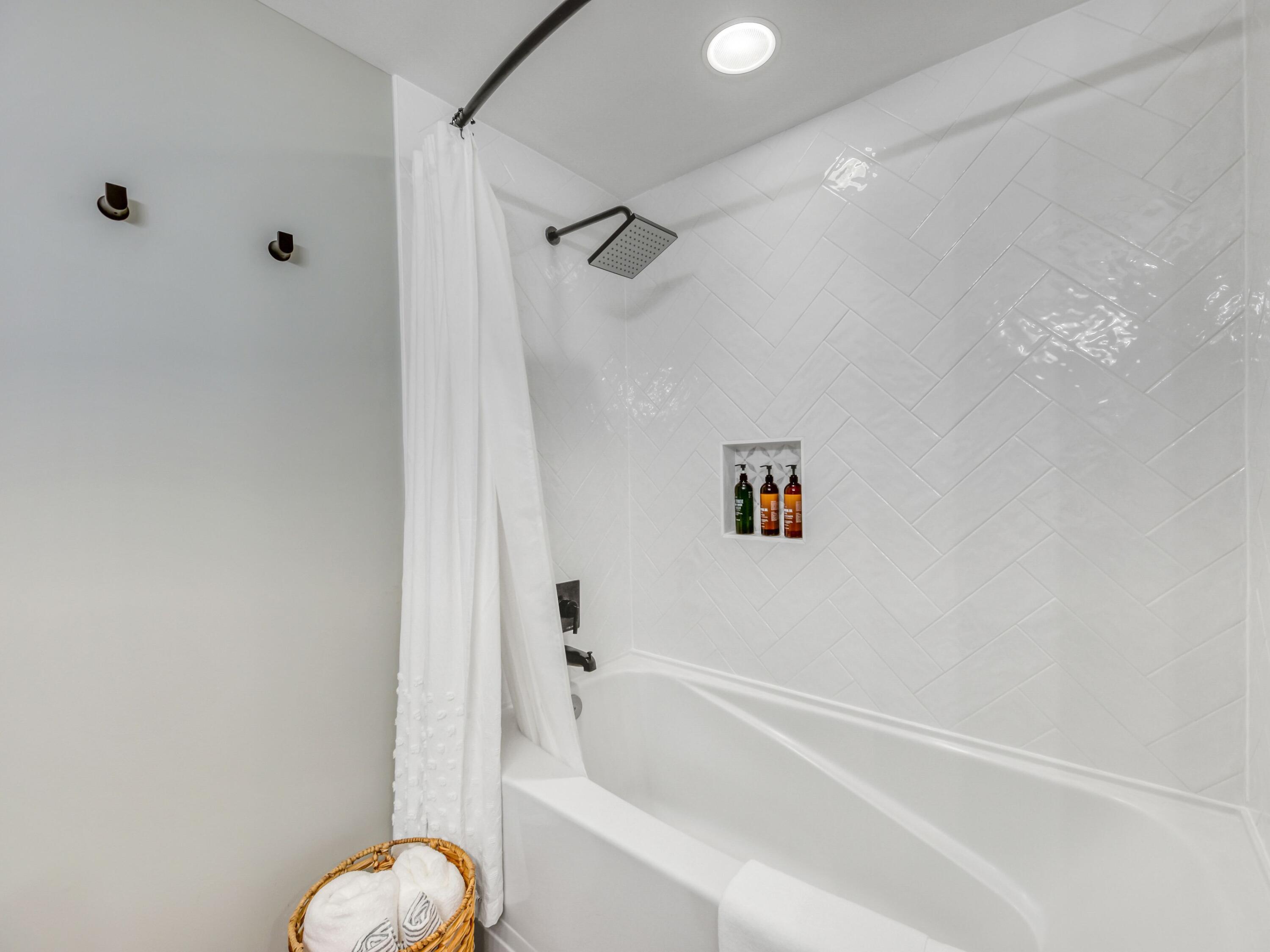 BAHIA CONDO - Residential