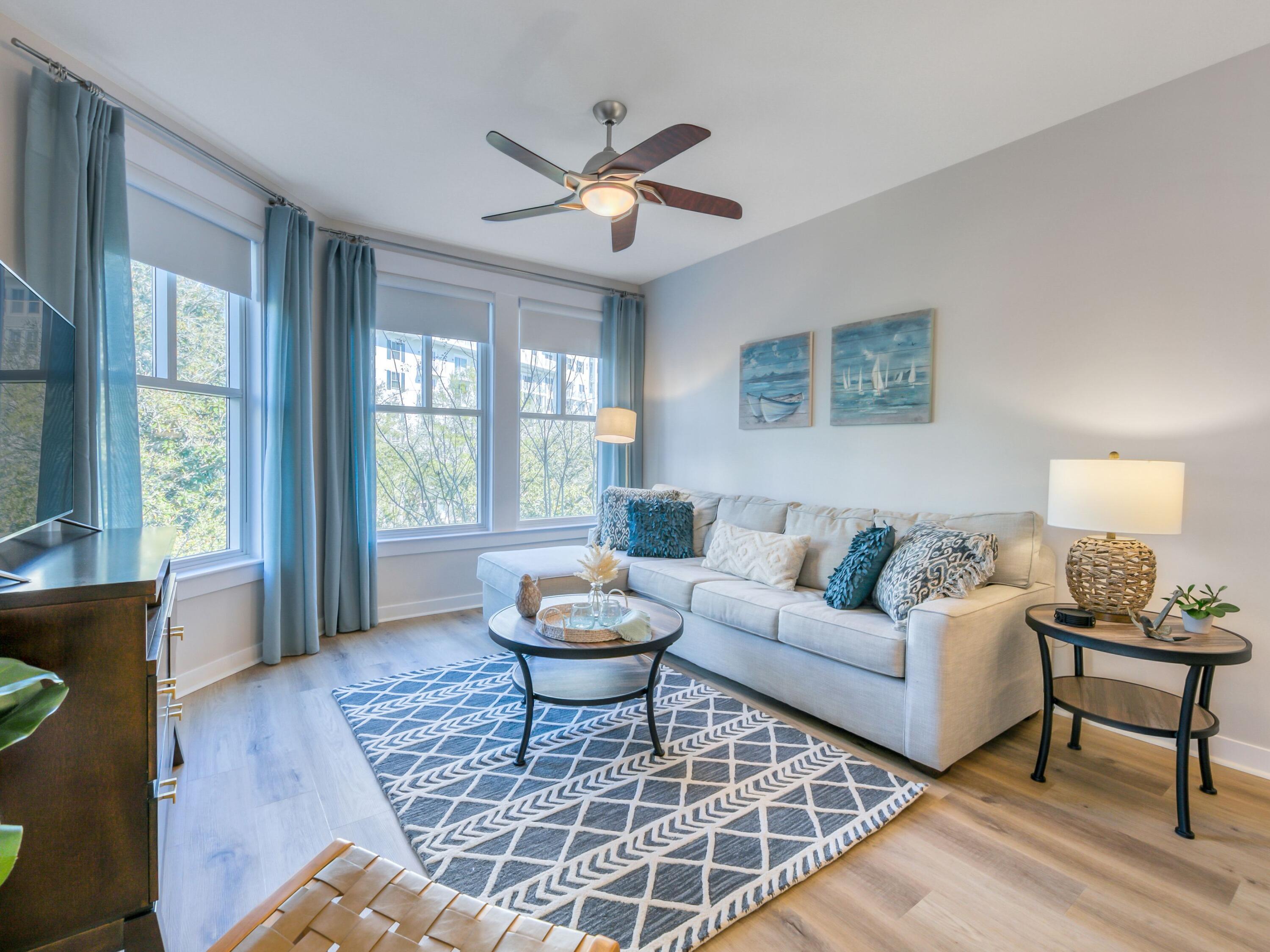 BAHIA CONDO - Residential