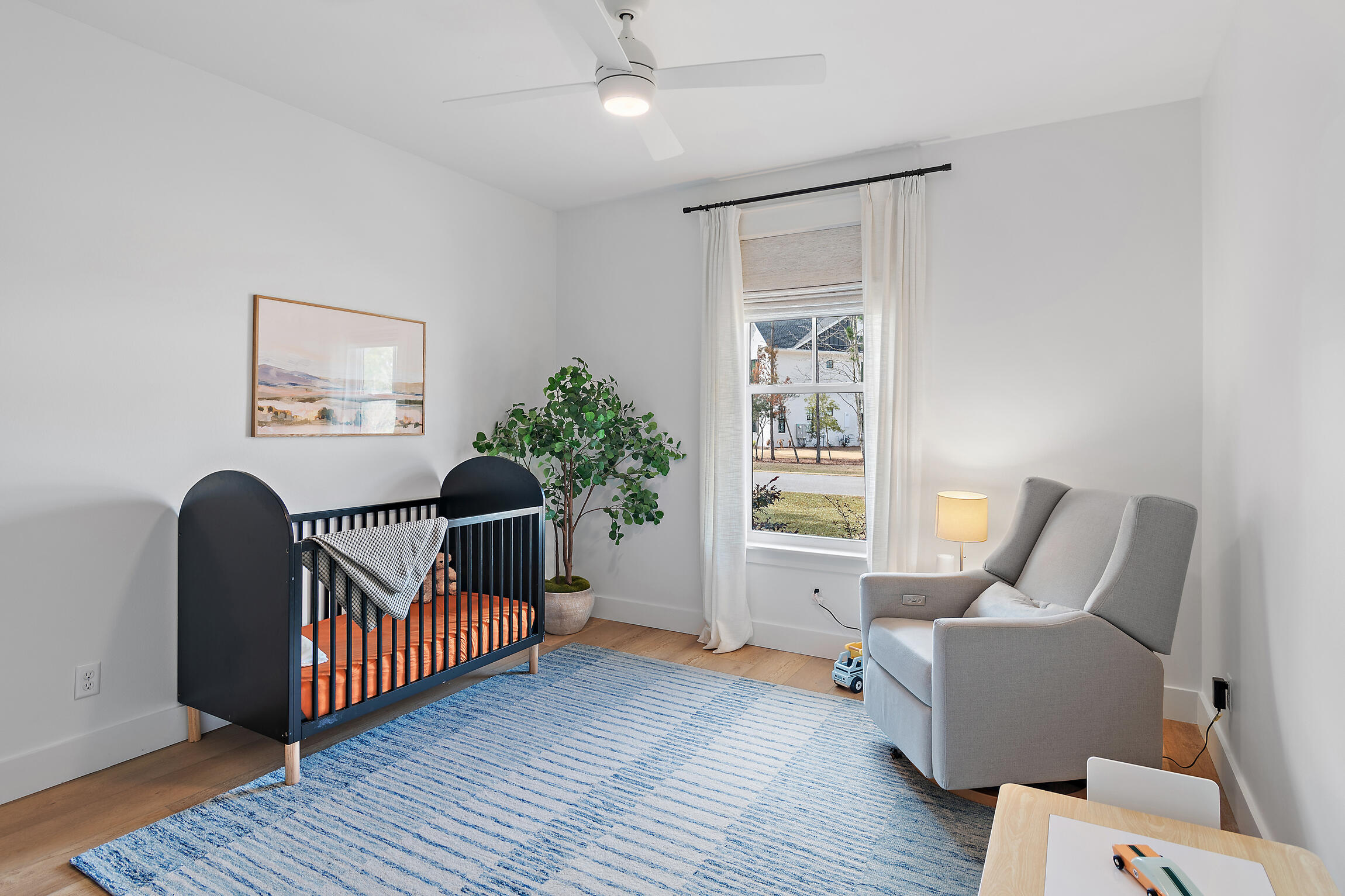 SECLUSION BAY - Residential