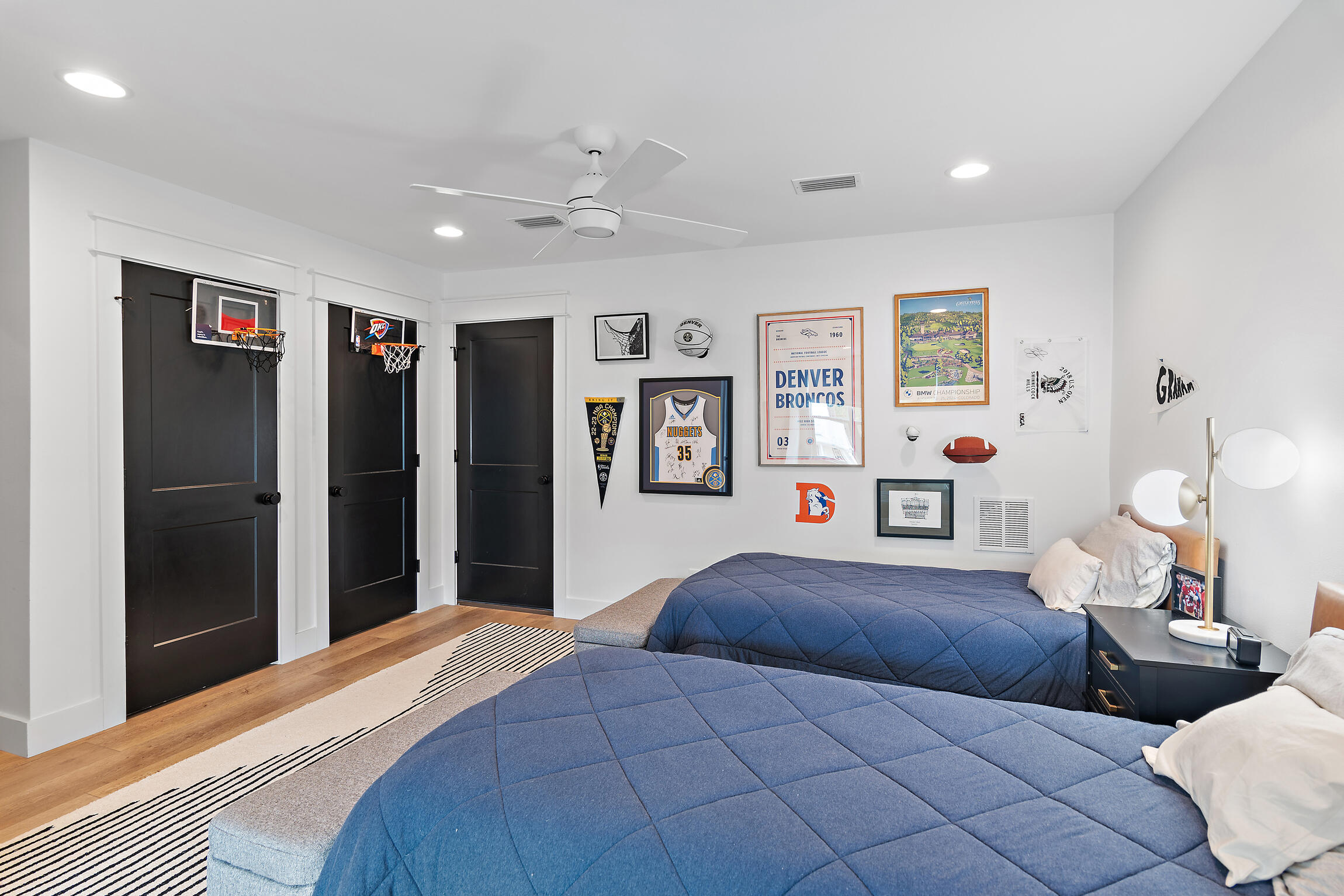 SECLUSION BAY - Residential