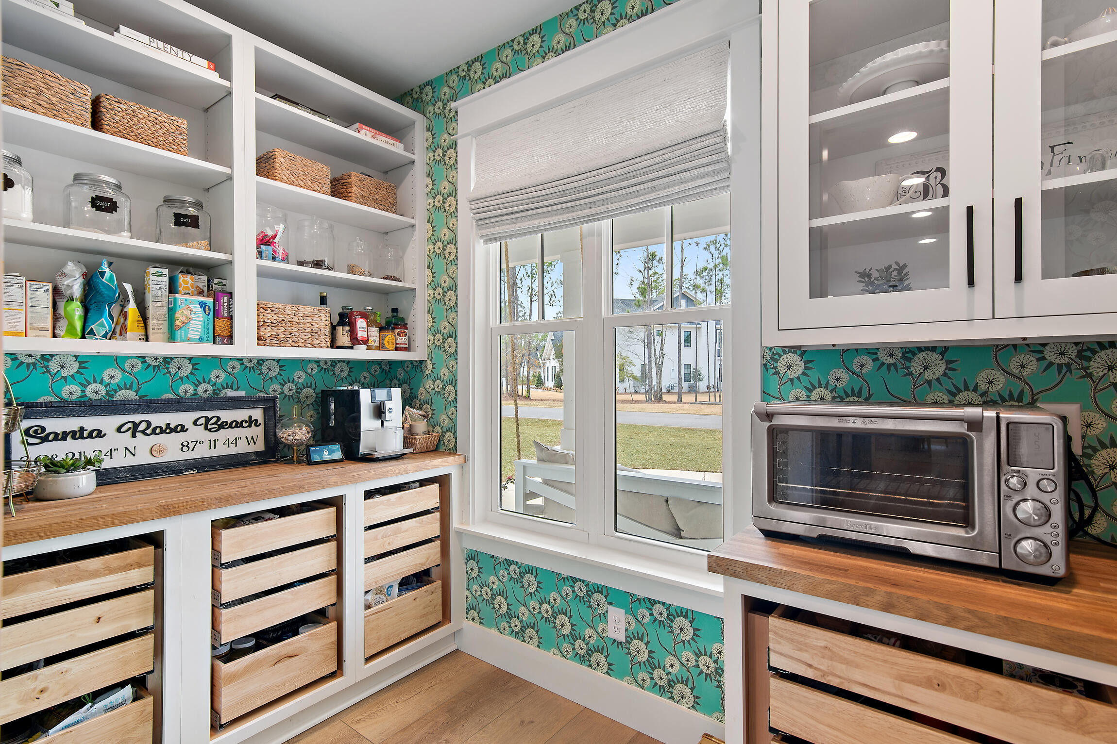 SECLUSION BAY - Residential