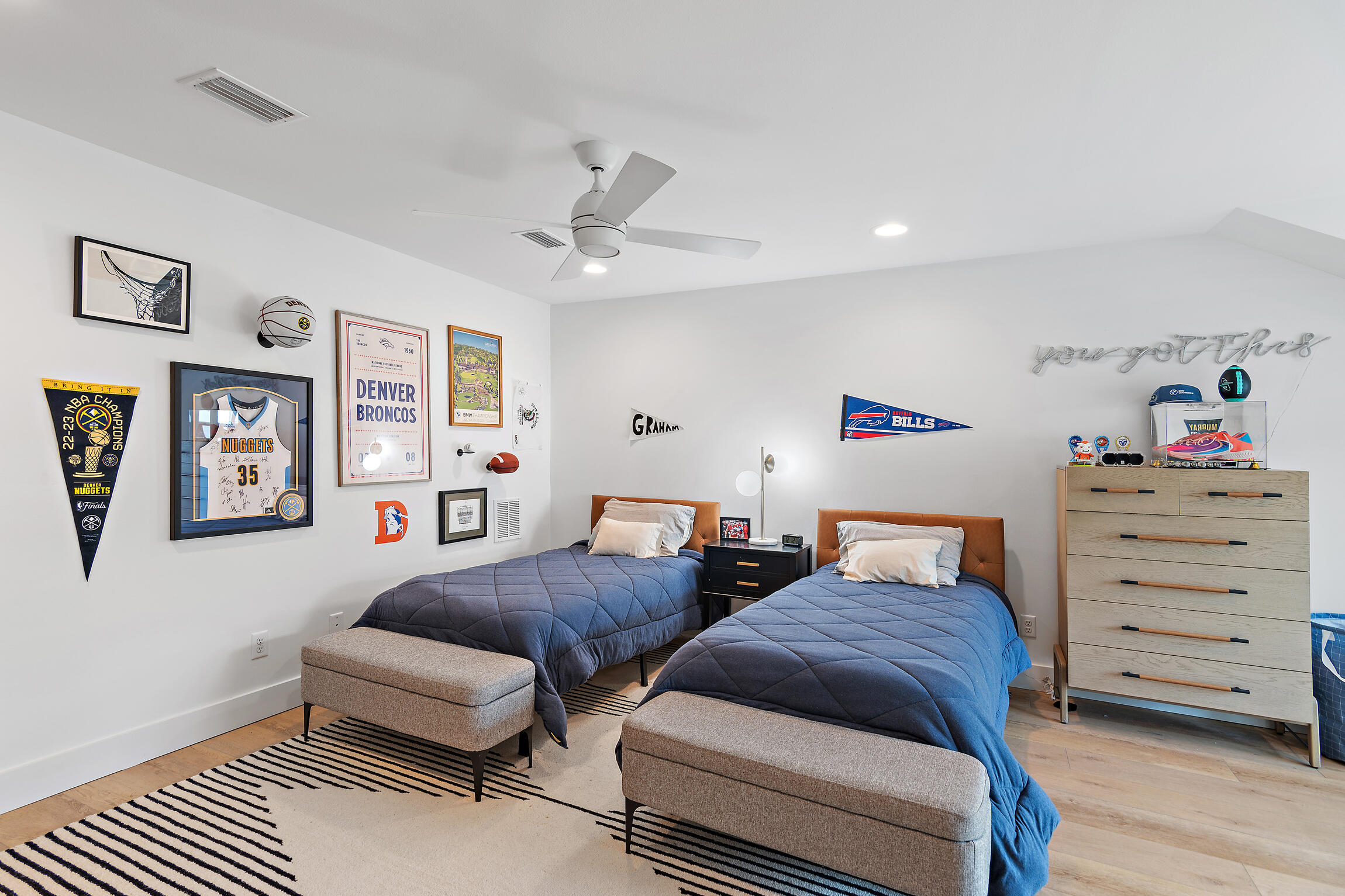 SECLUSION BAY - Residential