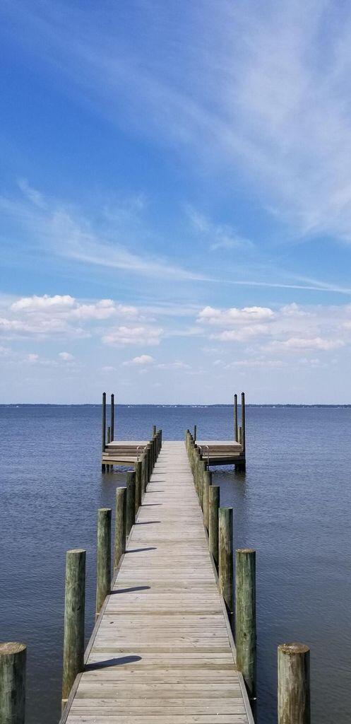 SECLUSION BAY - Residential