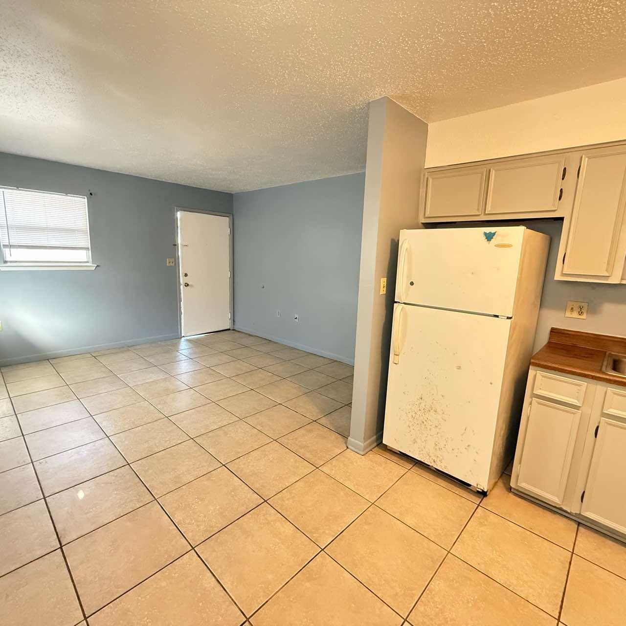 824 Tanager Road Apartments - Residential Lease