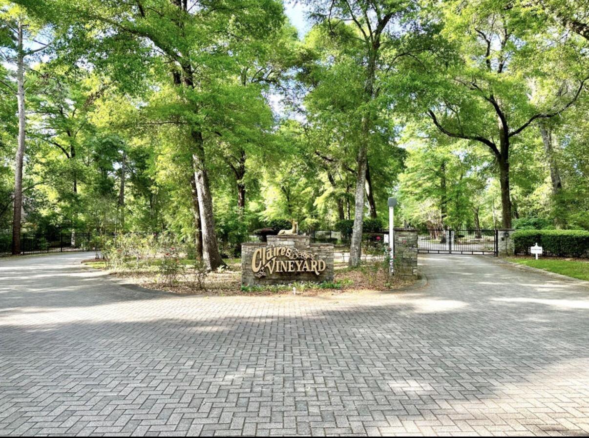 CLAIRES VINEYARD - Residential