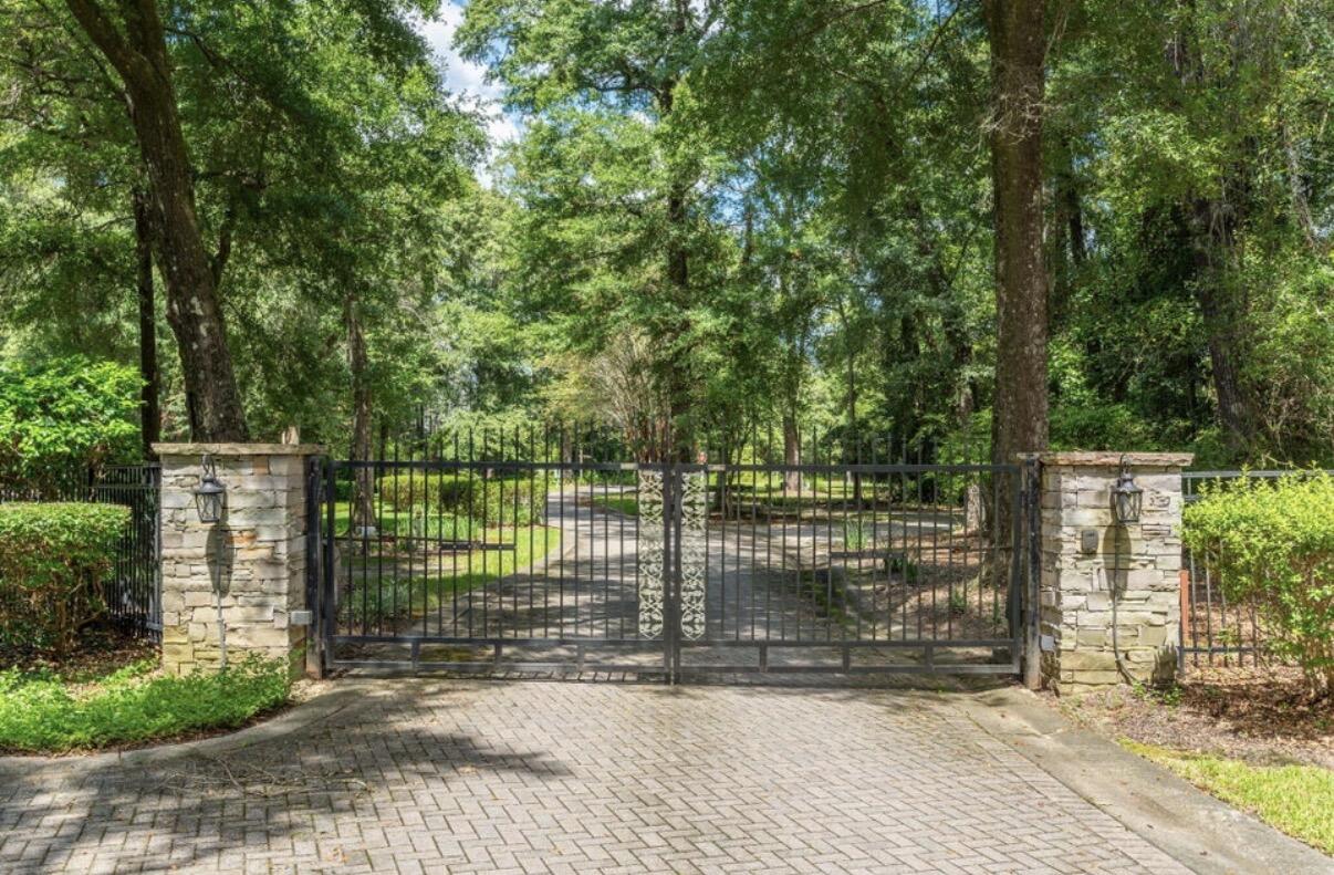 CLAIRES VINEYARD - Residential