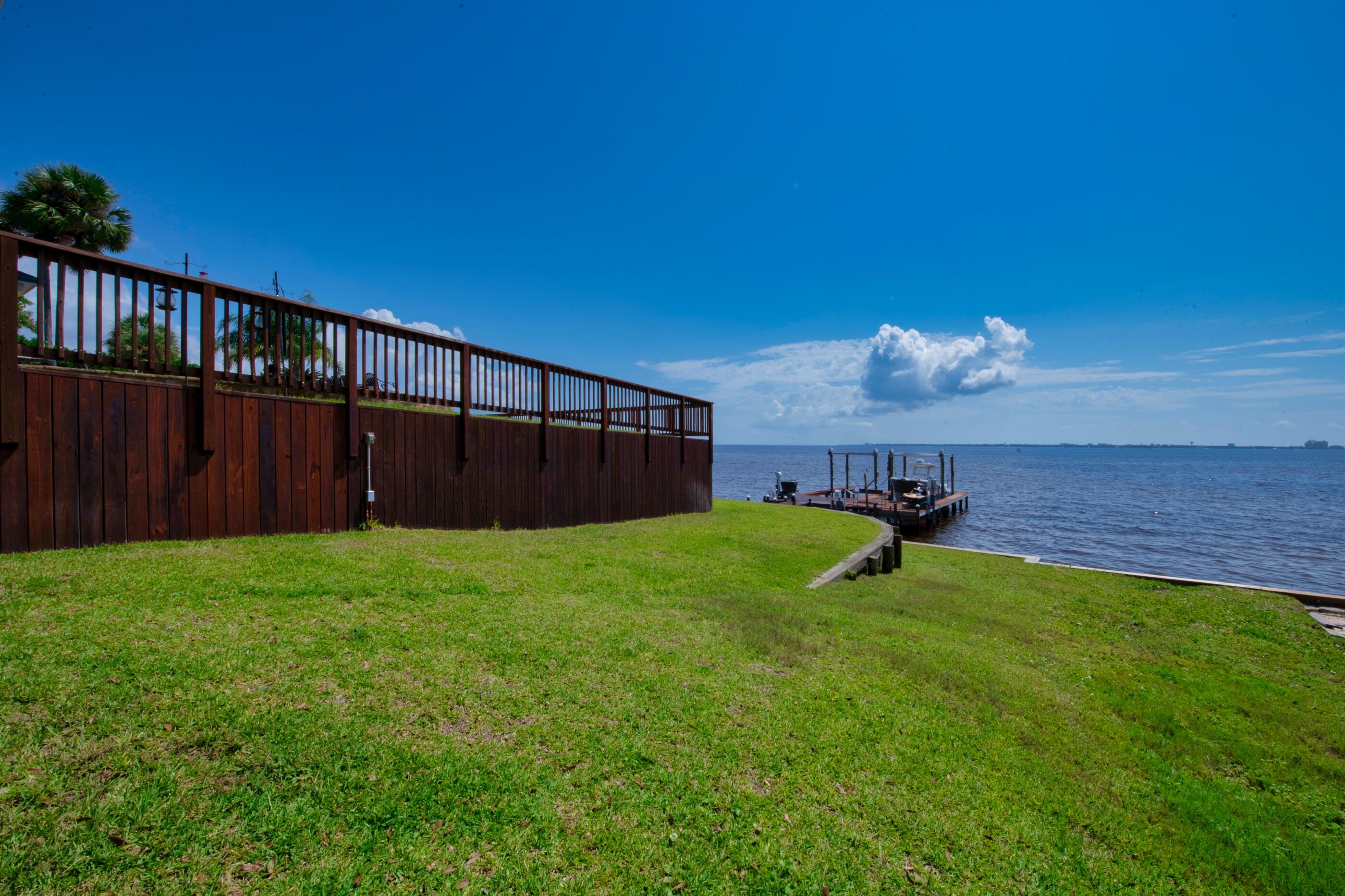 SHALIMAR POINTE S/D - Residential