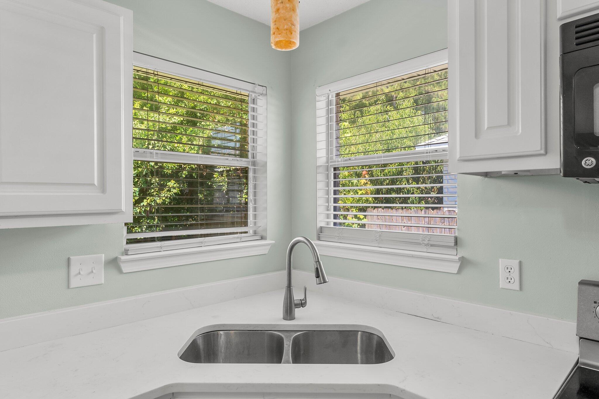HARBOR BREEZE 3RD ADDN - Residential