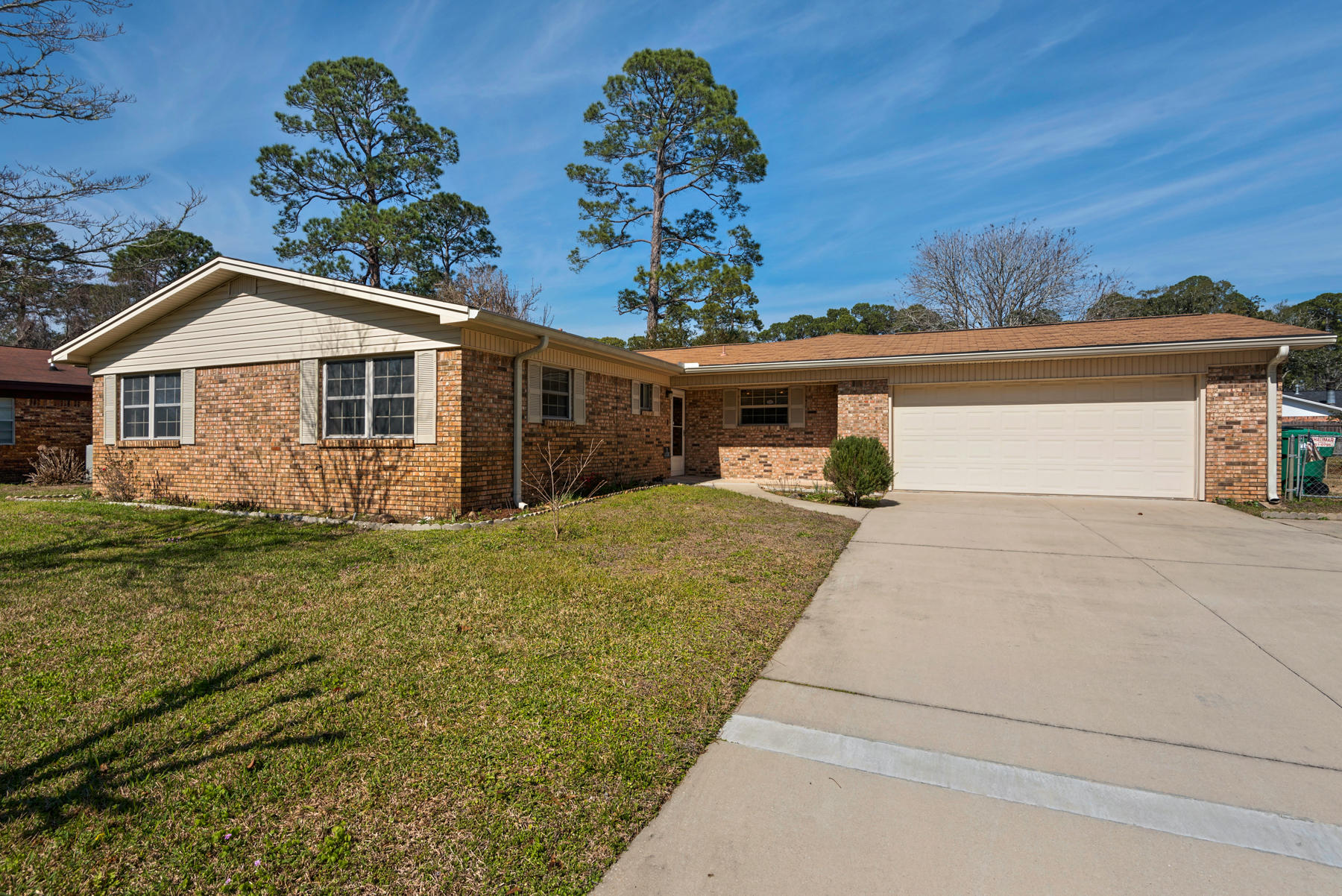 The Niceville Pines - Residential