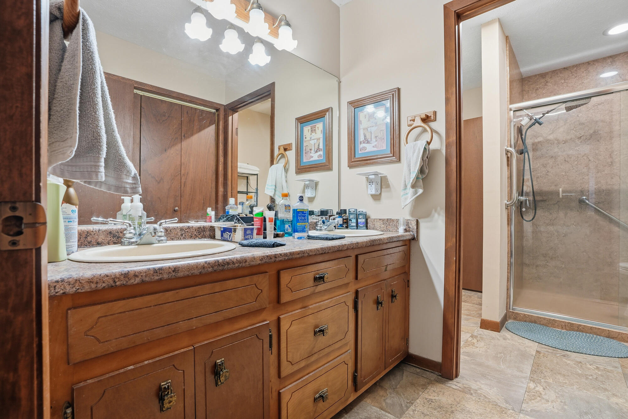 NONESUCH WAY - Residential