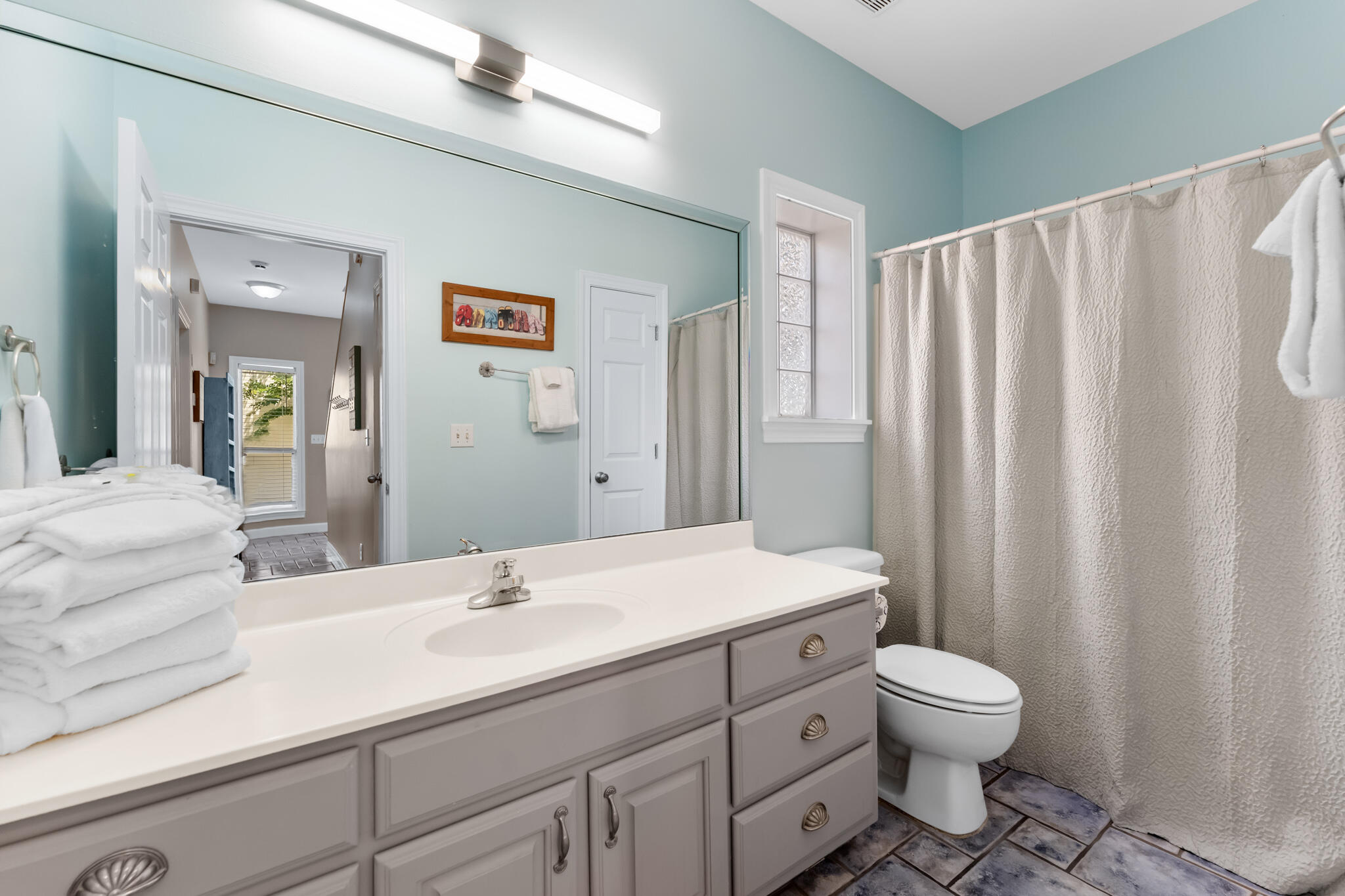 MARAVILLA SHORES - Residential