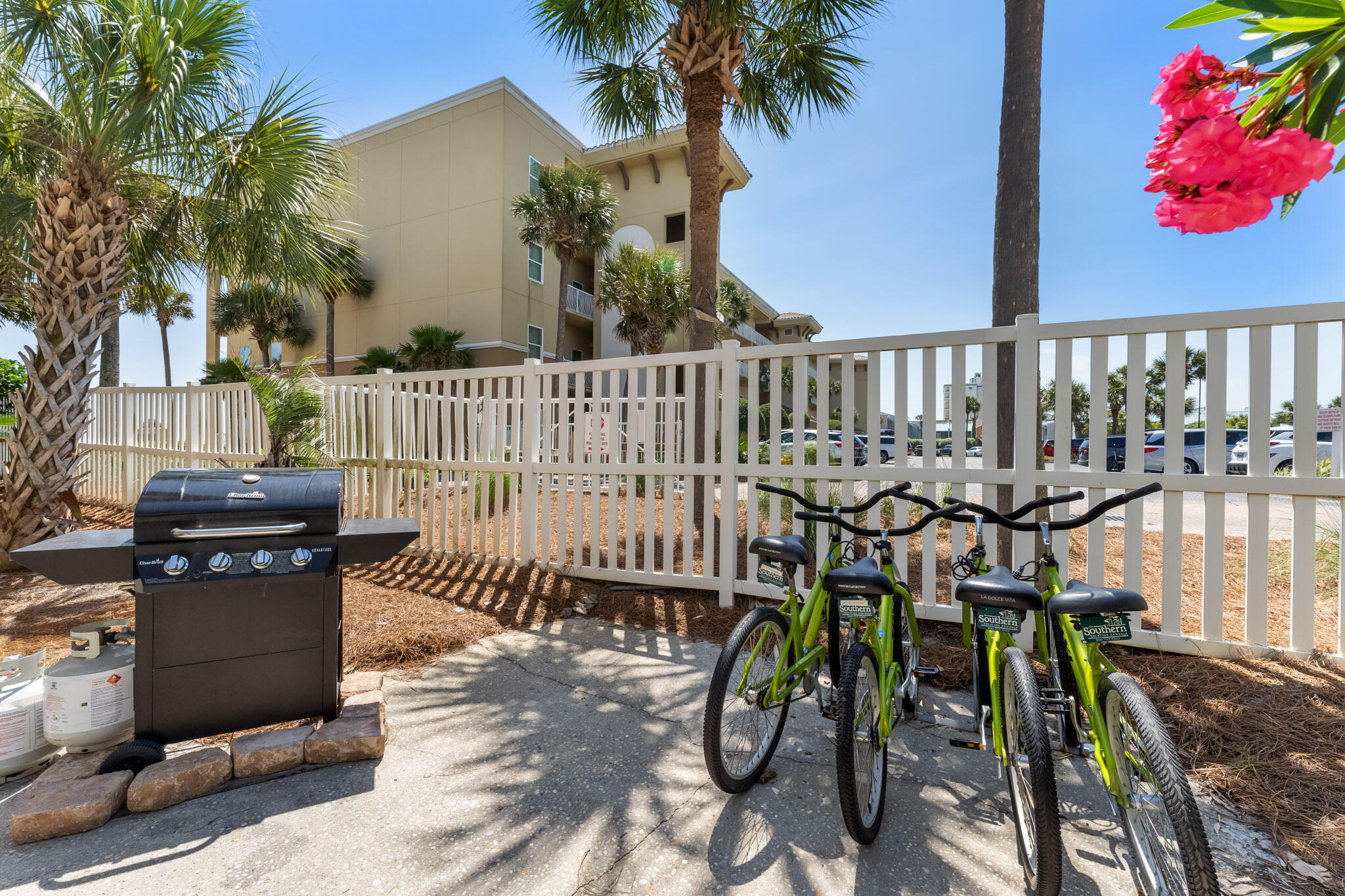 MARAVILLA SHORES - Residential